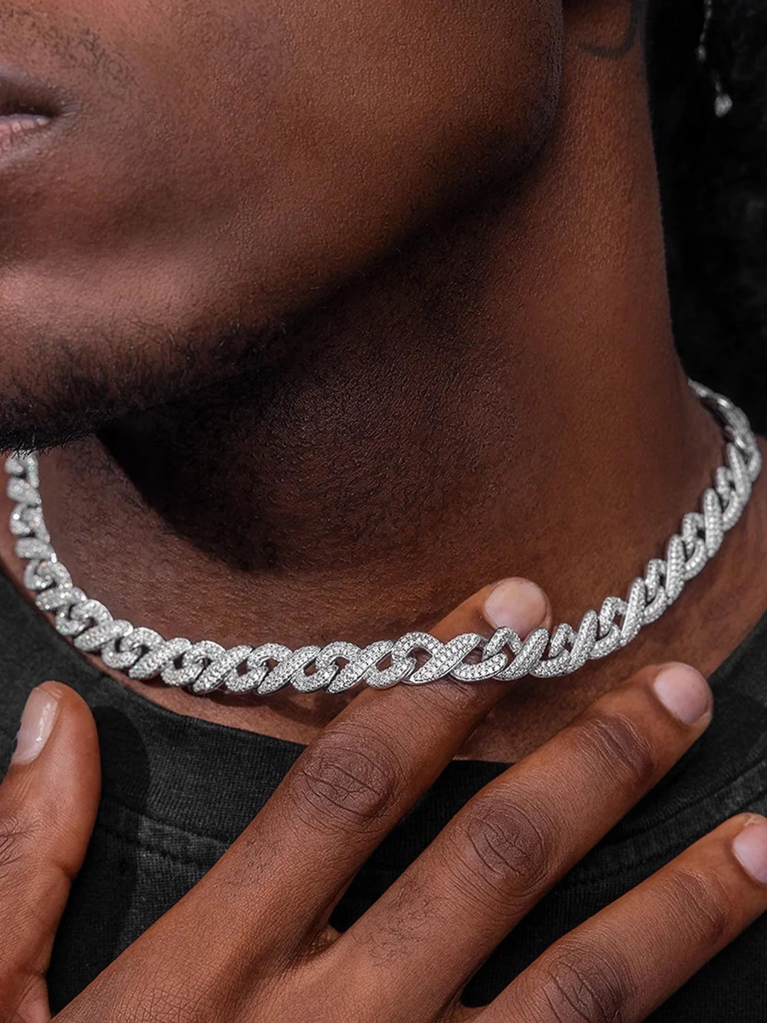 10mm S925 Moissanite Infinity Cuban Chain - Image 7