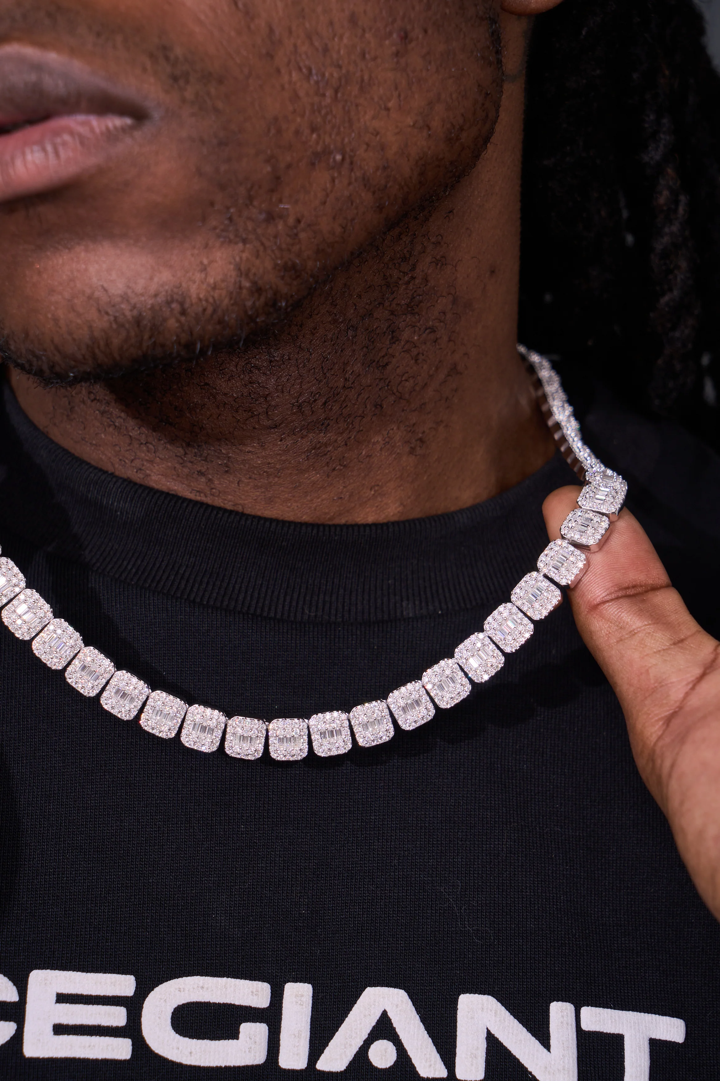Made To Order 10mm Two Tone Moissanite Halo Baguette Link Chain - Image 5