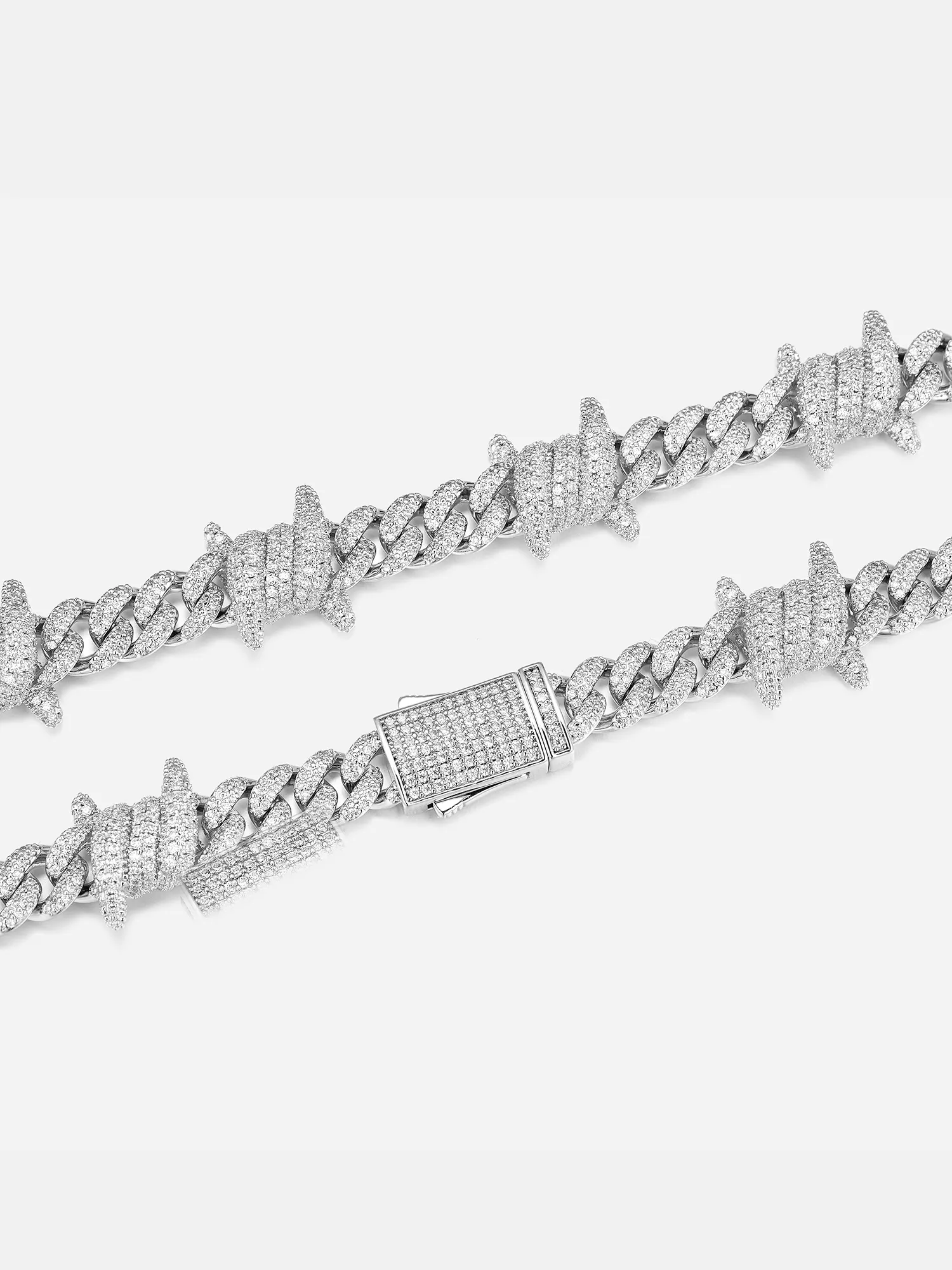 12MM Moissanite Knot Cuban Chain - Image 4