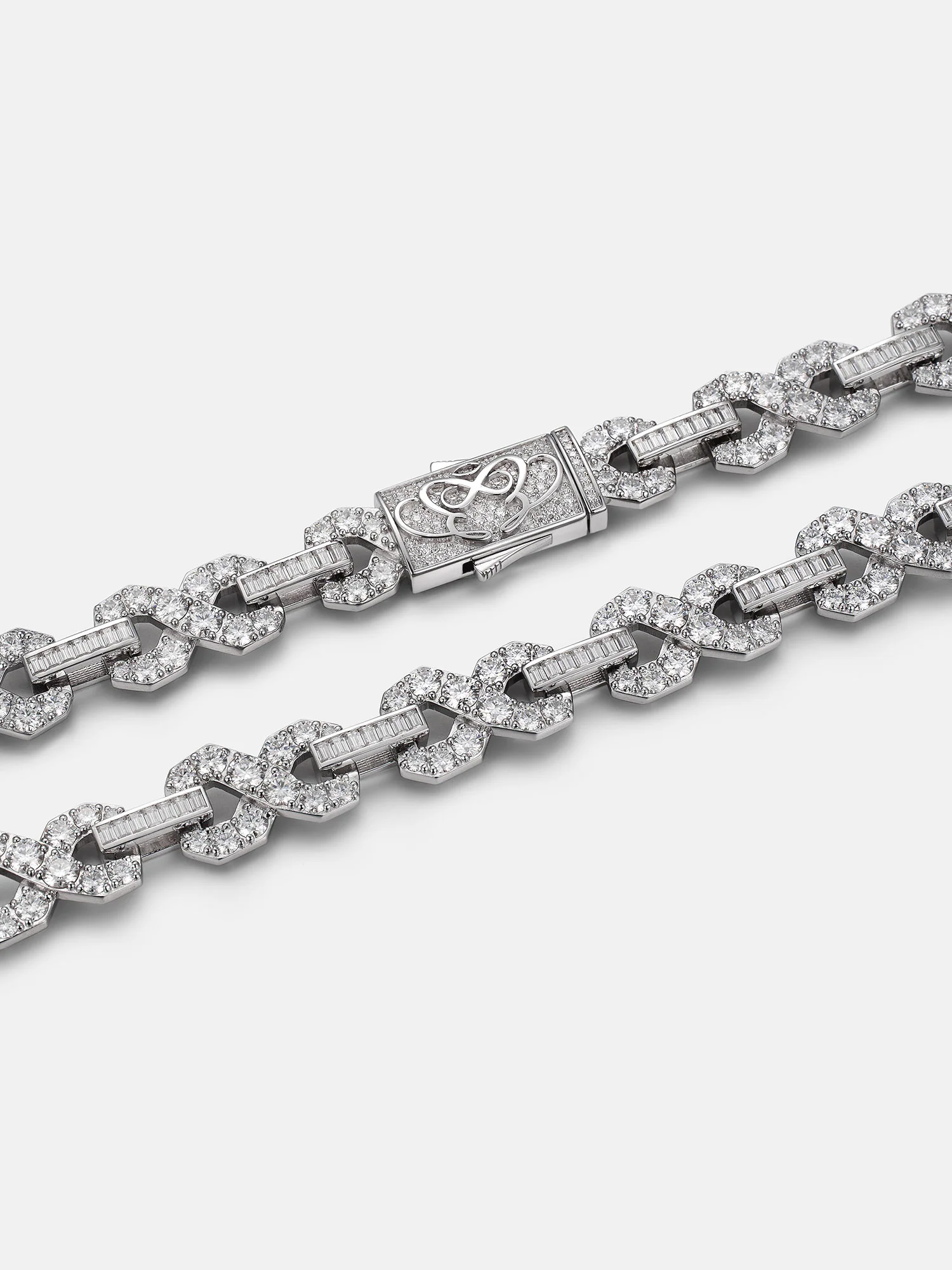 12MM Round & Baguette Moissanite Infinity Link Chain - Image 4