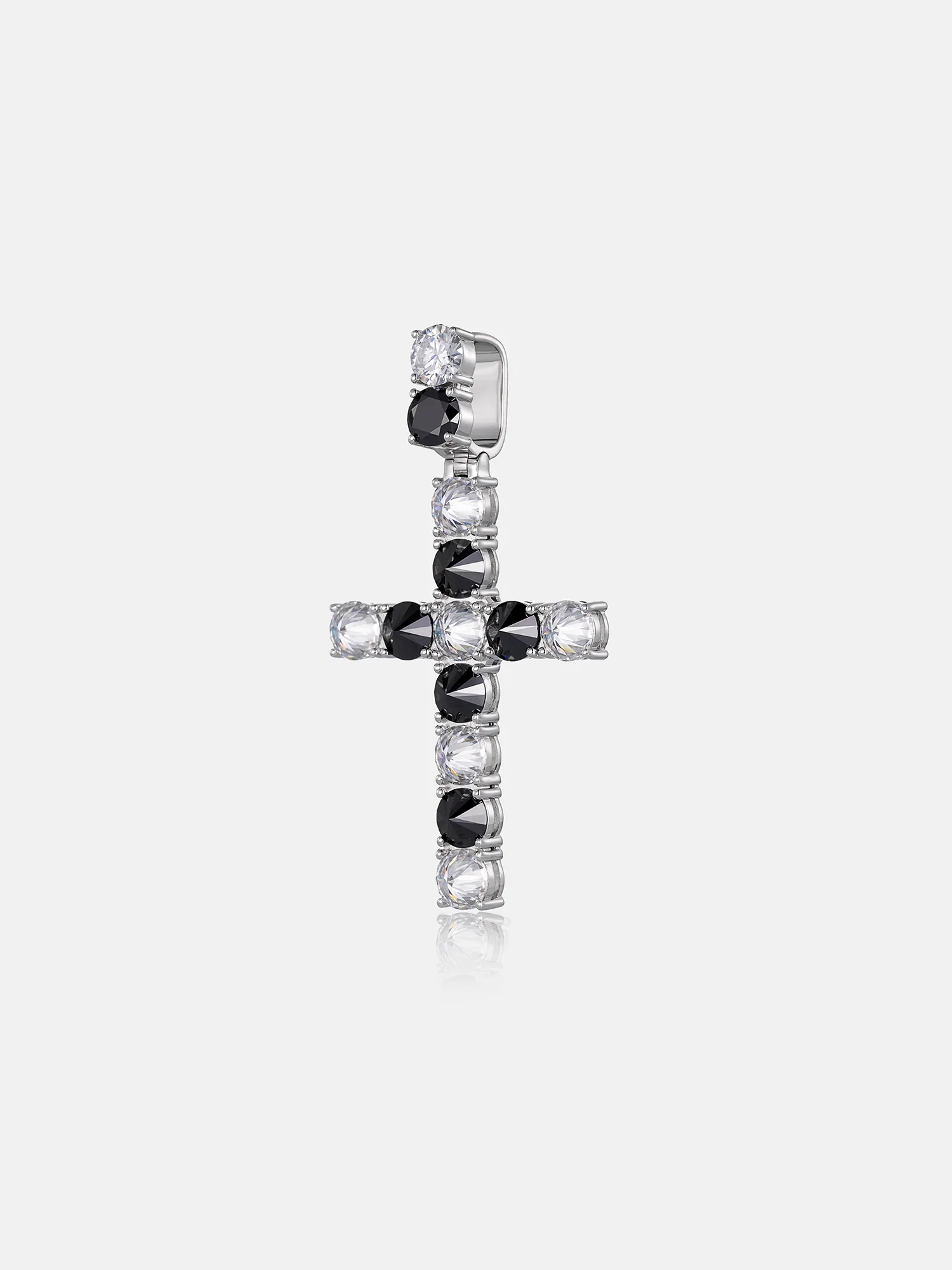 13CT Duo-Tone Reverse Set Moissanite Cross Pendant - Image 5