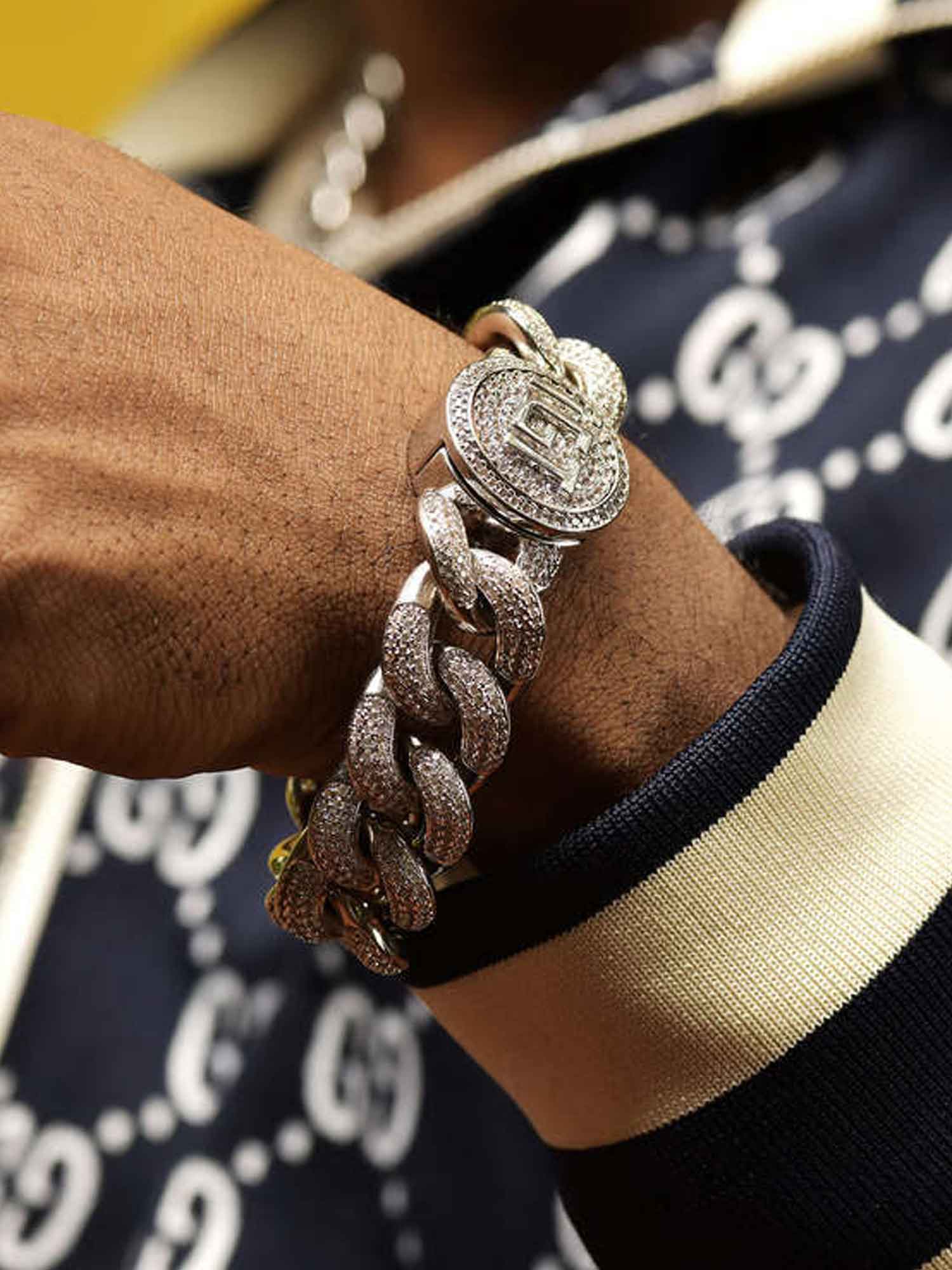 19mm Cuban Link Bracelet in White Gold - Image 4