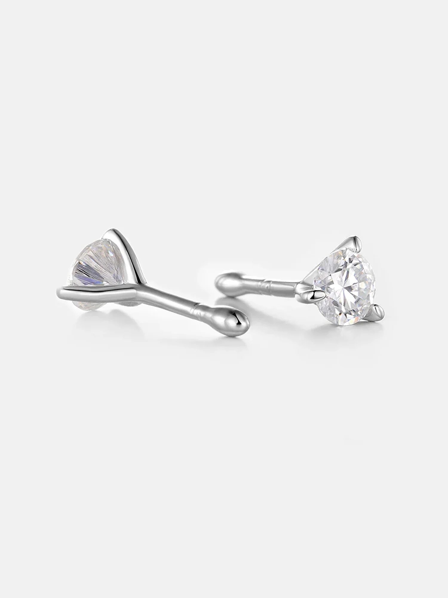 3.5mm Moissanite Micro Nose Stud - Image 2