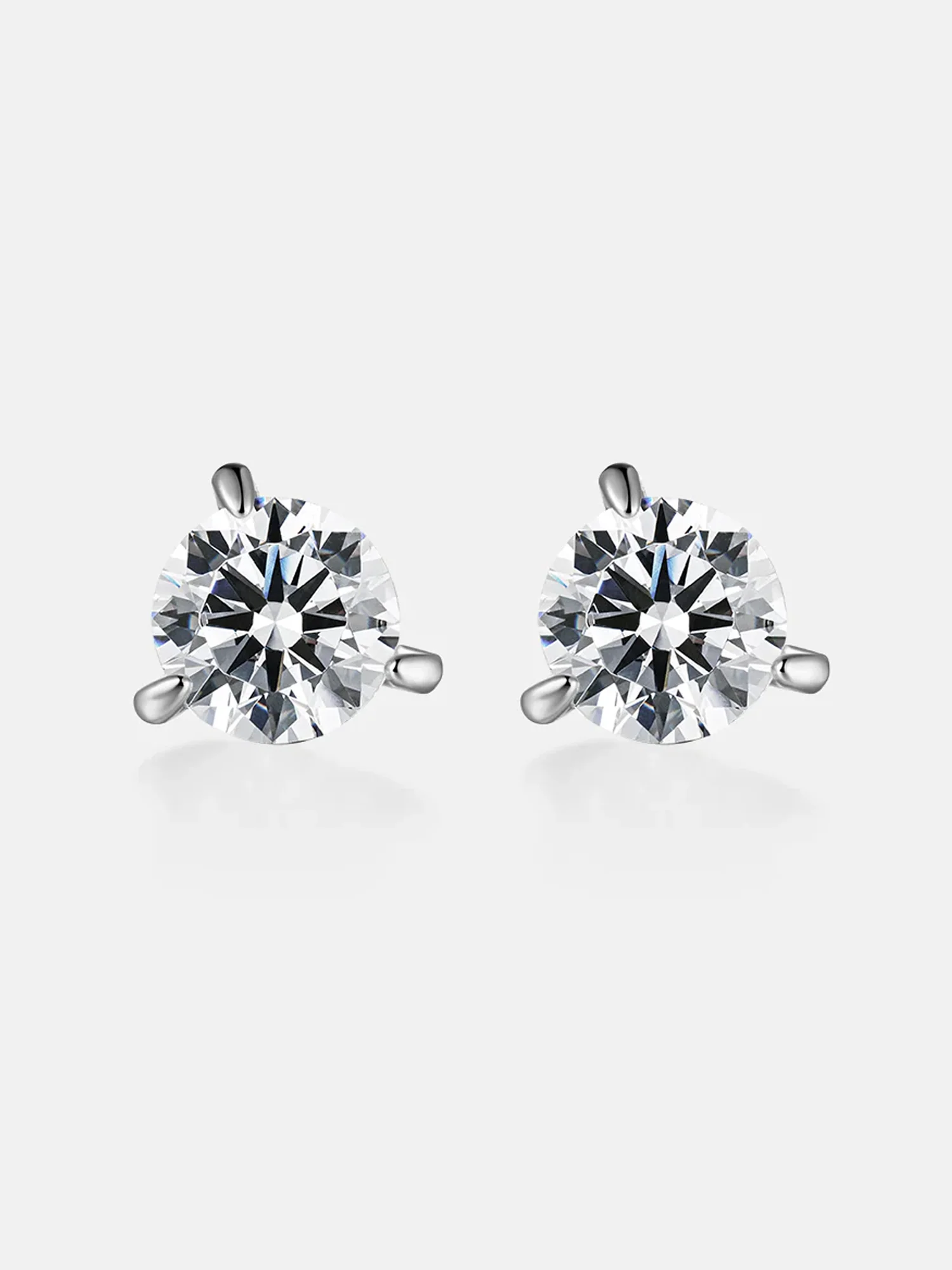 3.5mm Moissanite Micro Nose Stud - Image 3