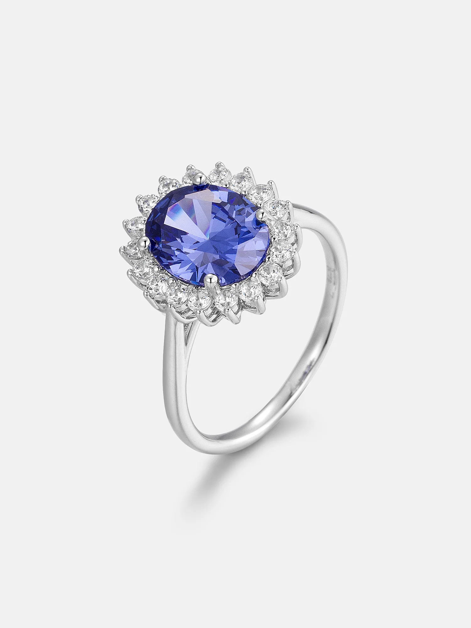 4.5CT Oval Lab-Grown Sapphire & White Moissanite Halo Ring - Image 4