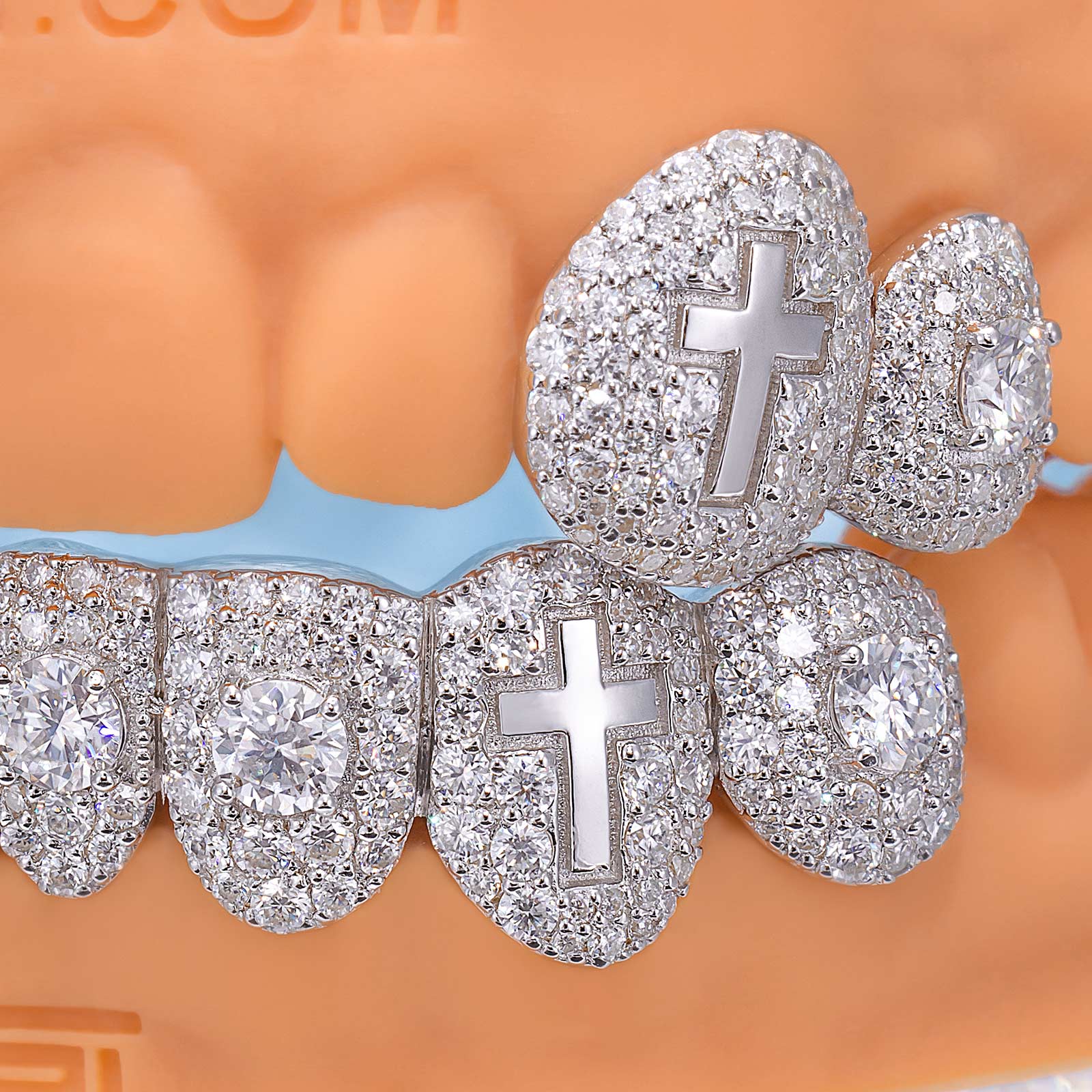 4-Tooth lced Fangs & Cross Grillz - Image 3
