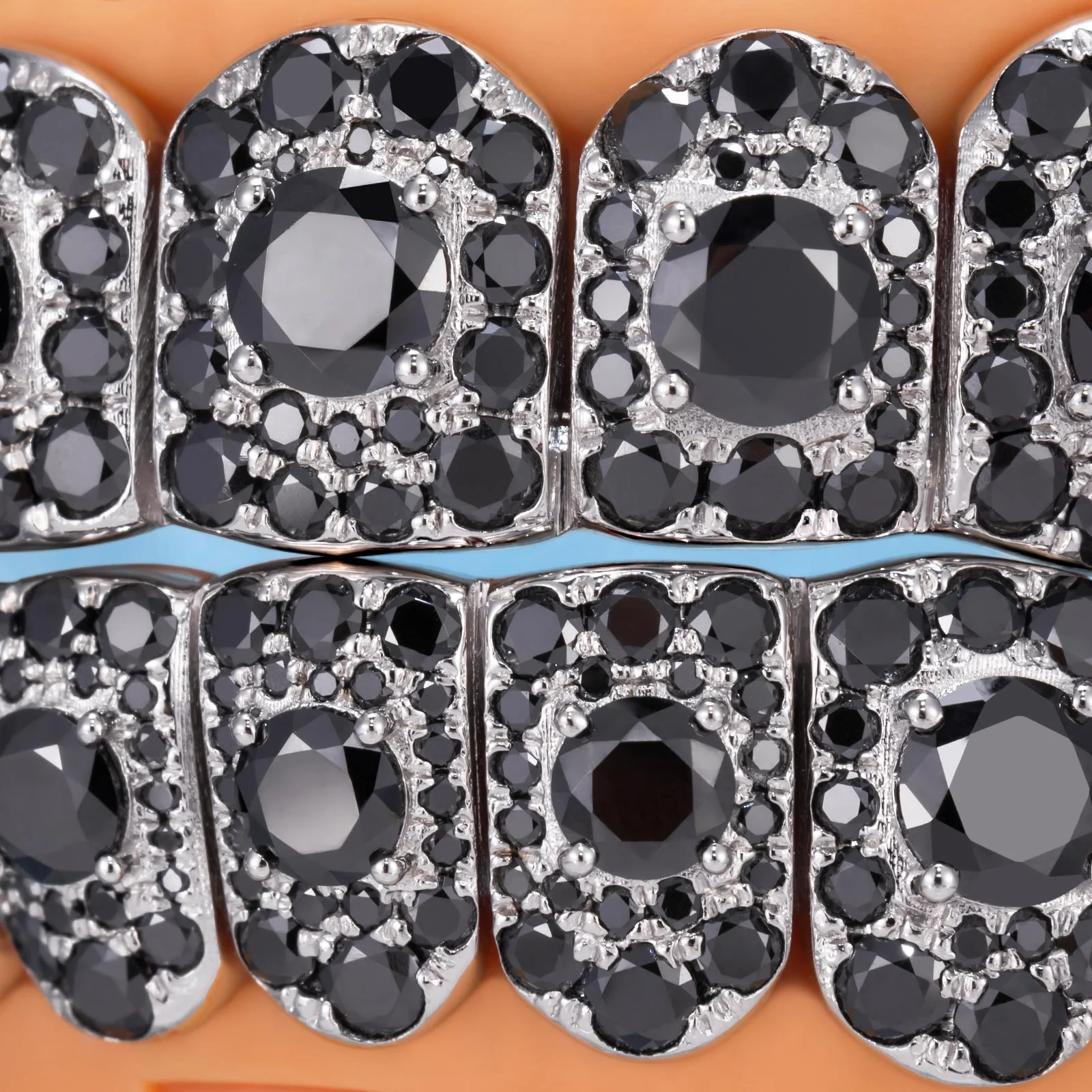 50 Pointer Stone On Center Moissanite Diamond Grillz - Image 3