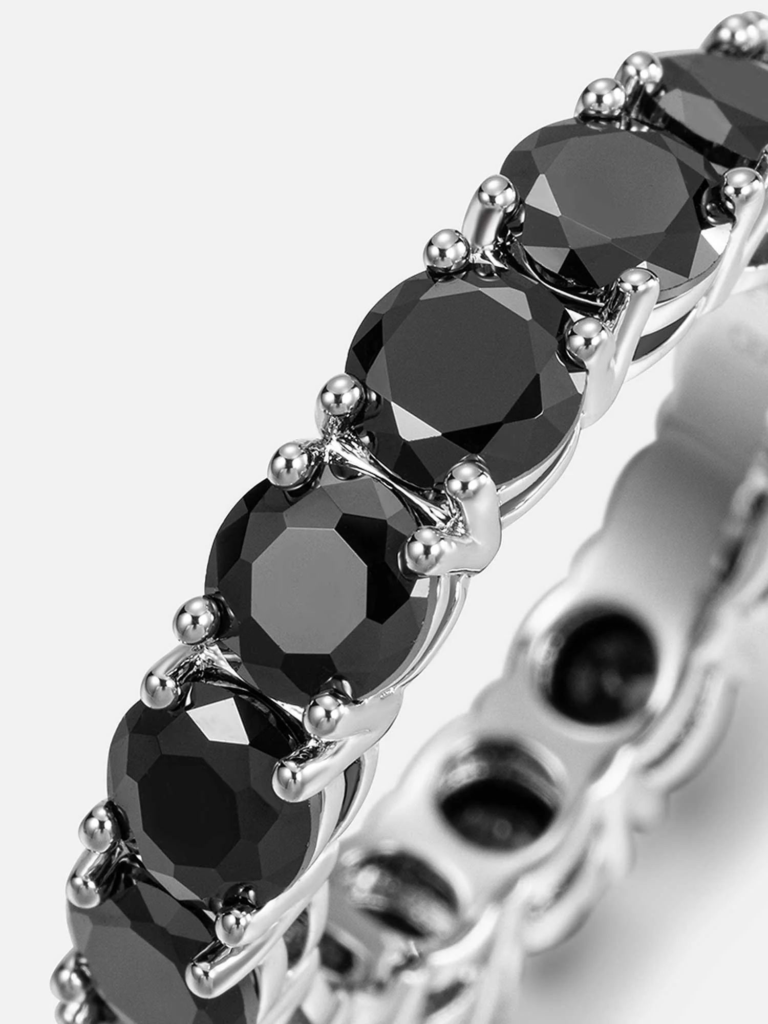 5mm Black Moissanite Eternity Ring - Image 3