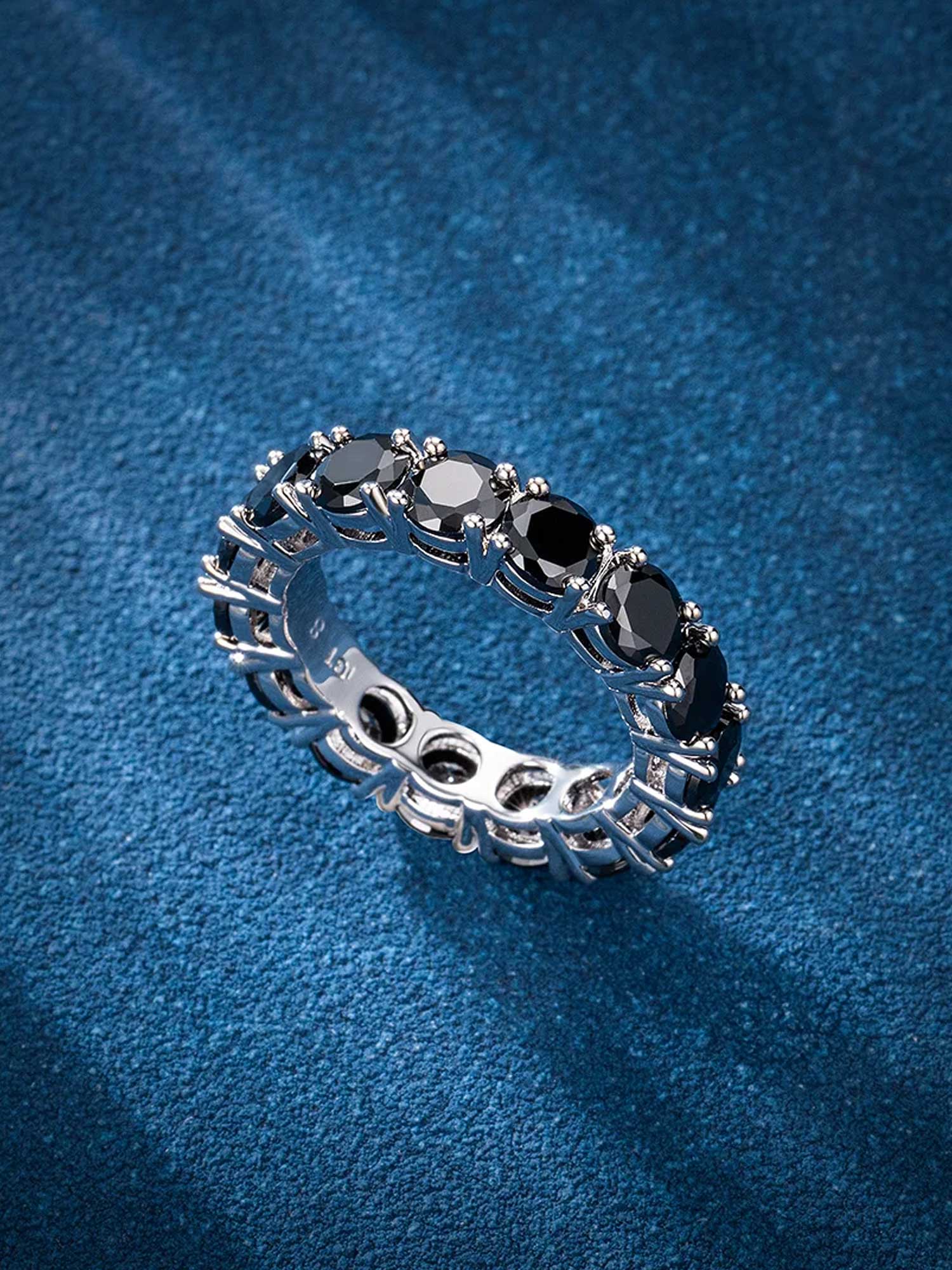 5mm Black Moissanite Eternity Ring - Image 5