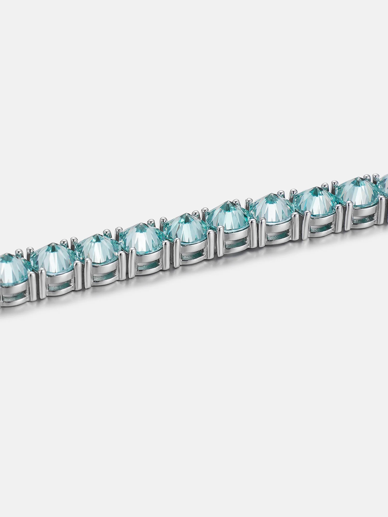 5mm Reverse-Set Blue Moissanite Tennis Bracelet - Image 3