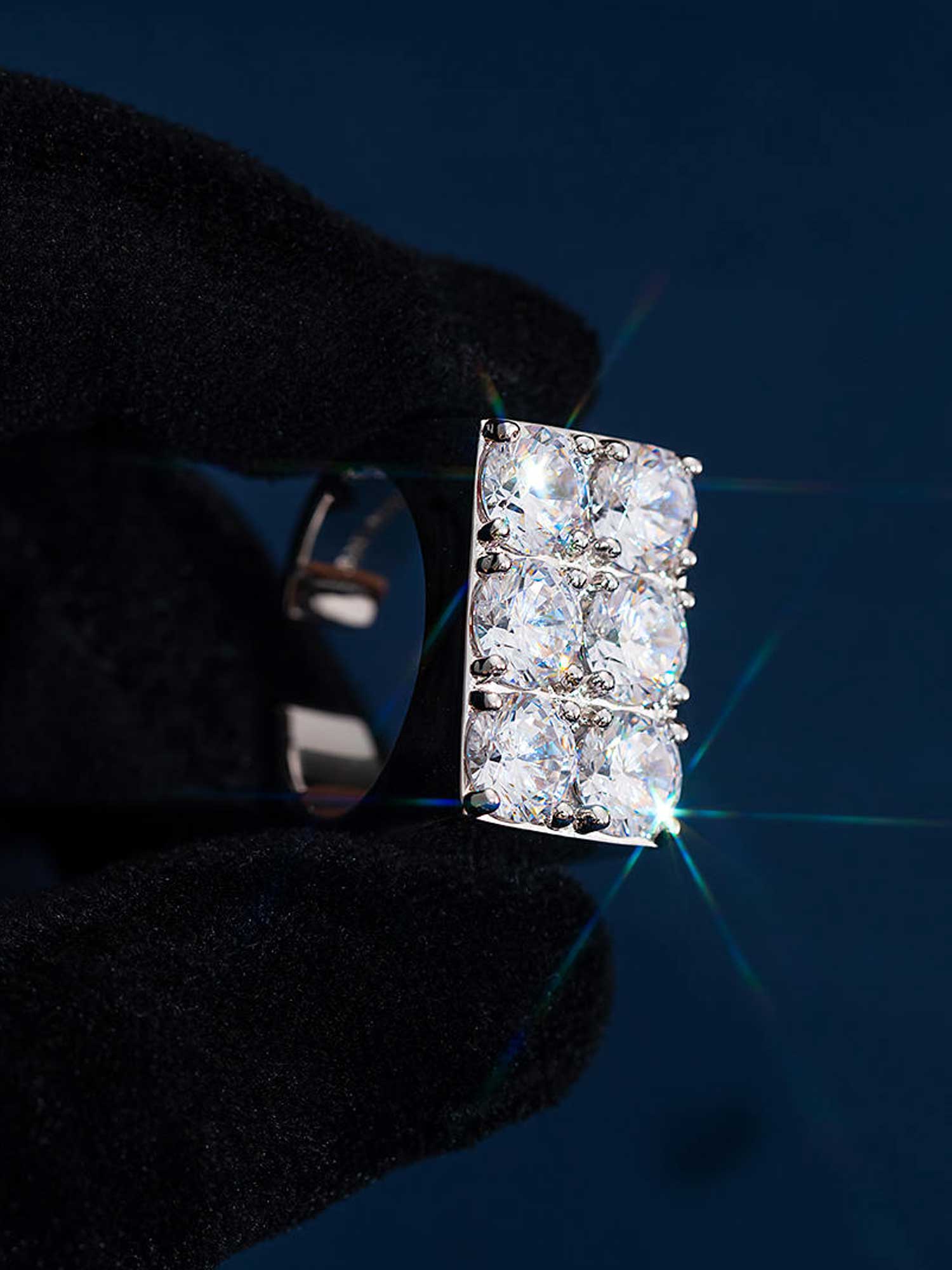6CT S925 RECTANGULAR MOISSANITE RING - Image 3
