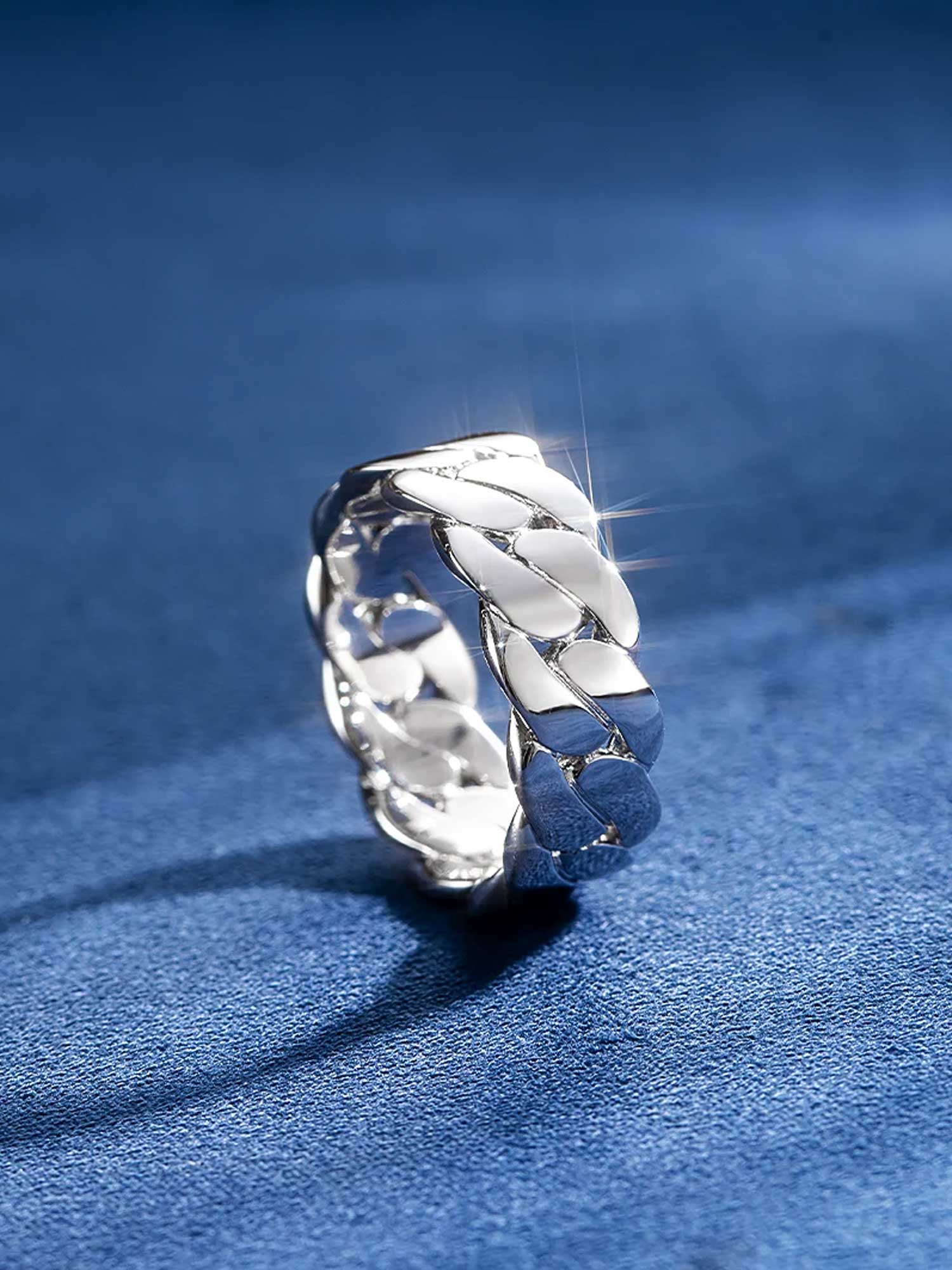8mm Miami Cuban Ring - Image 3