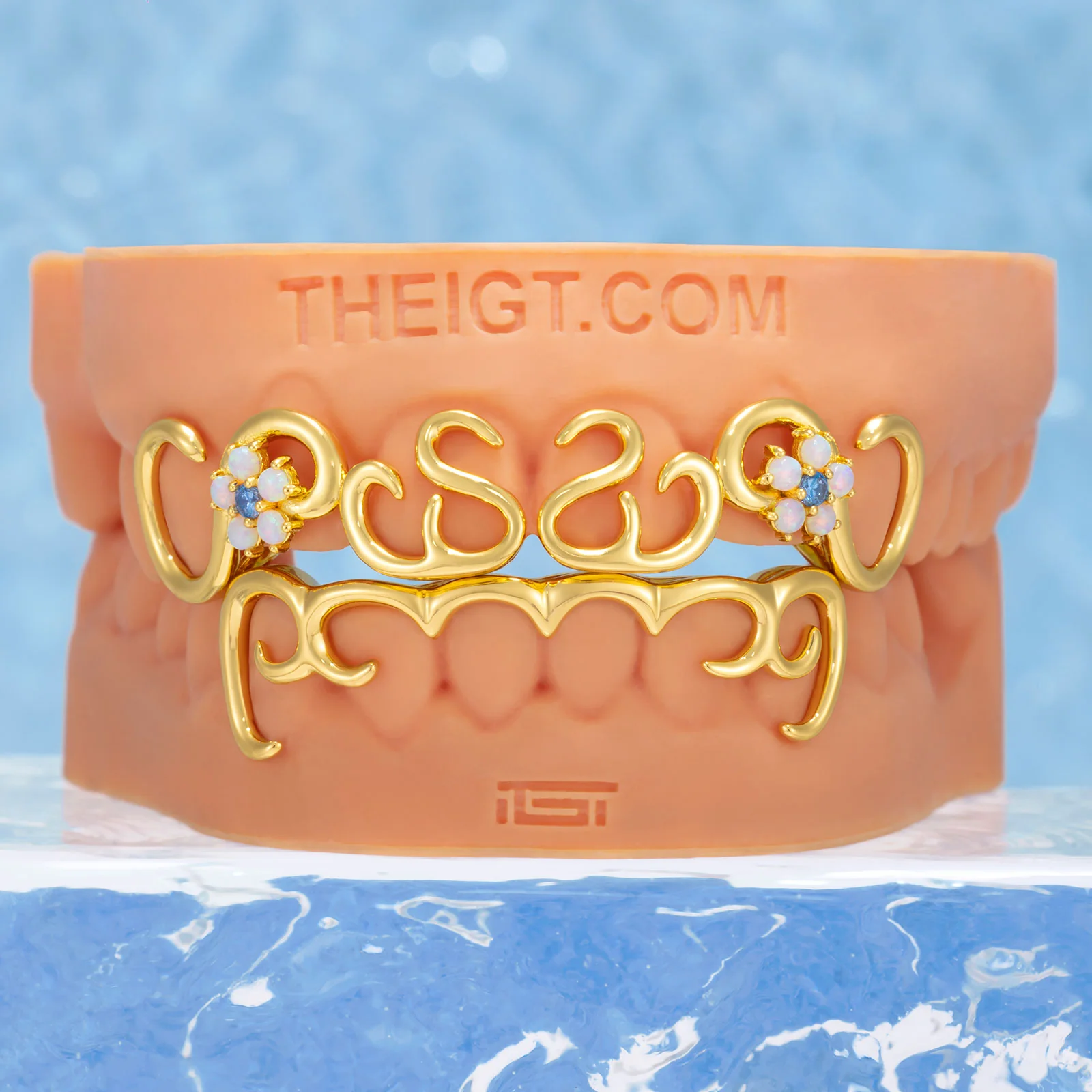 Abstract Symmetrical Line Grillz - Image 5