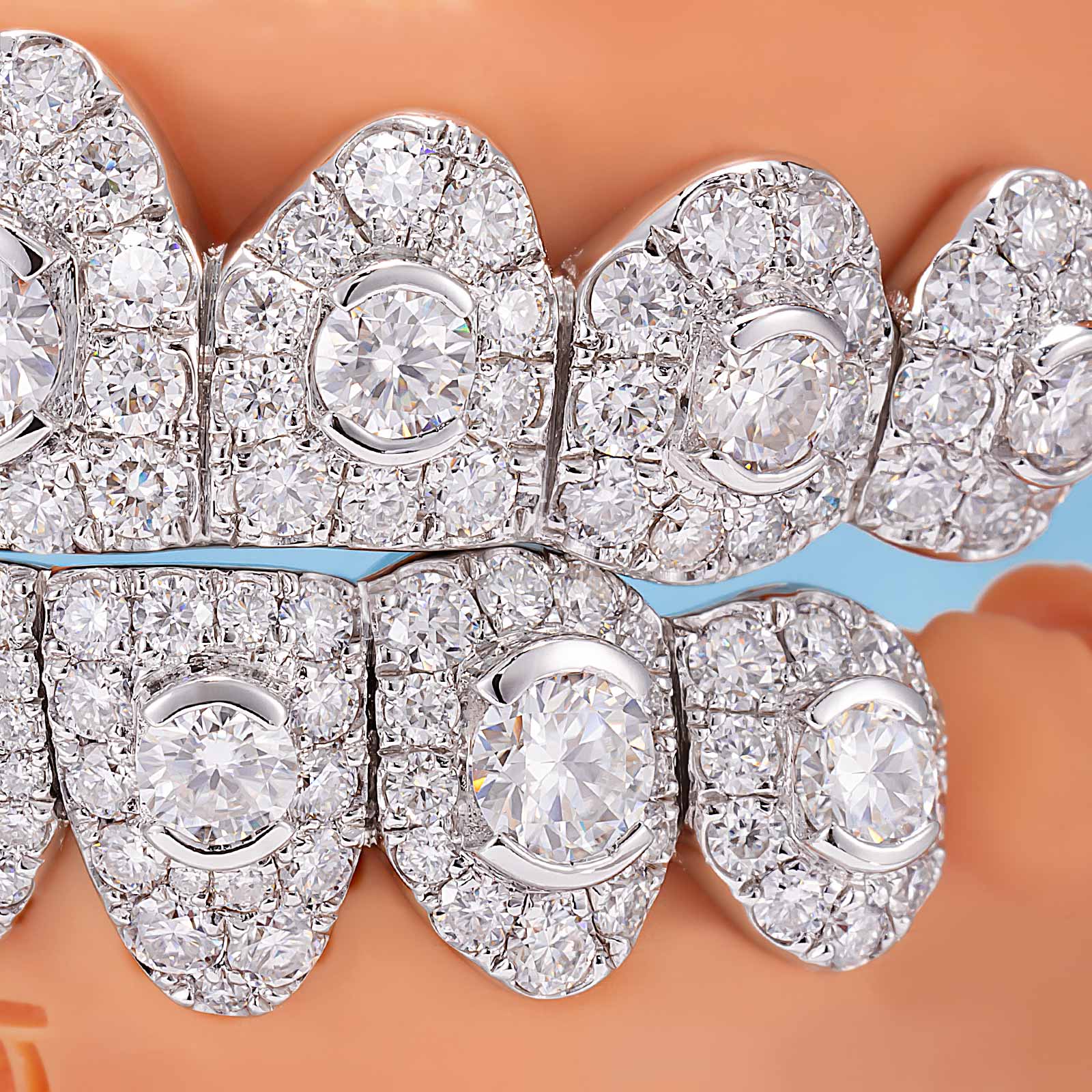 Big Pointer Set Round Cut Diamond Grillz - Image 7