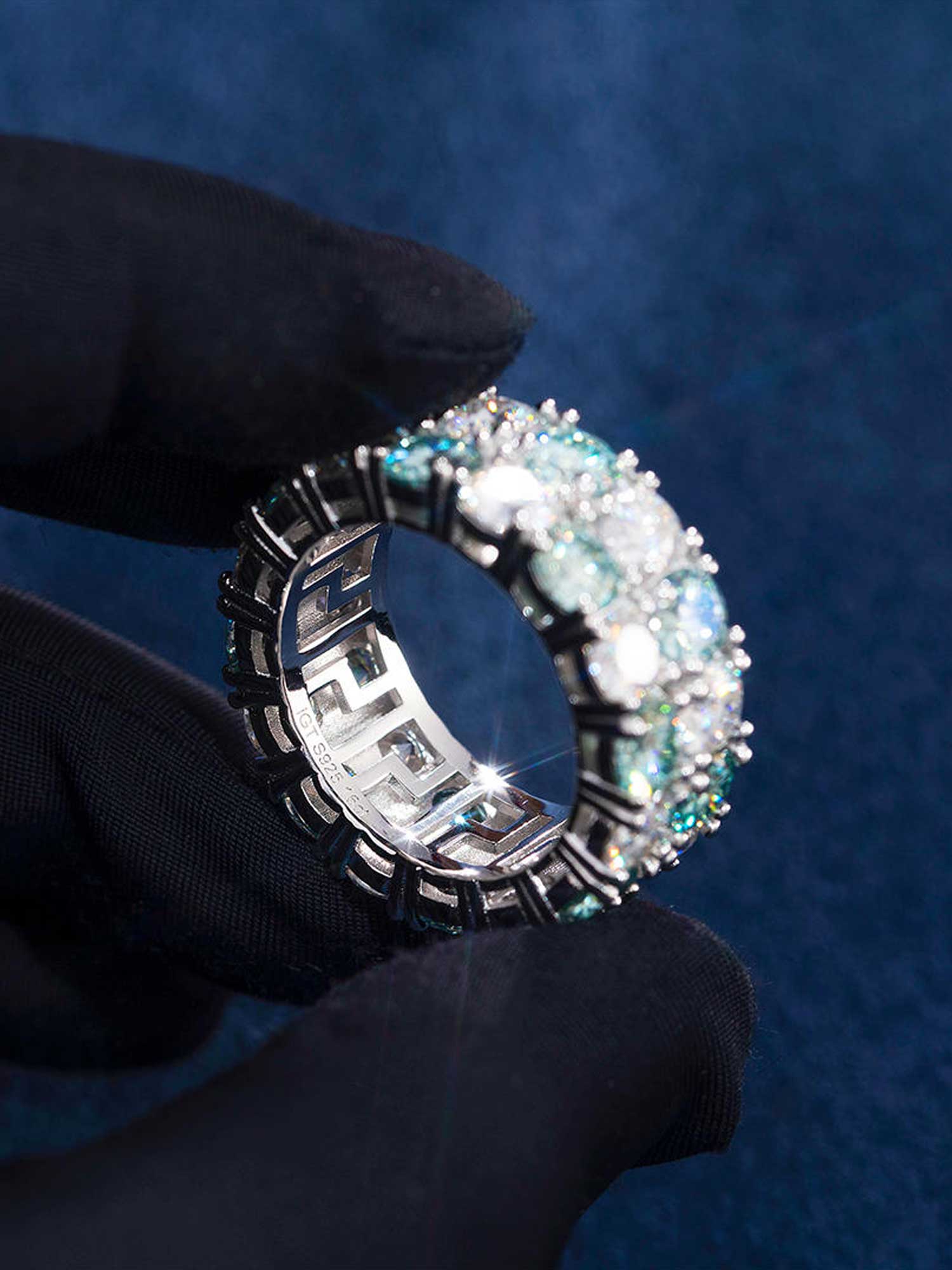 Blue & White Two Row Eternity Ring - Image 2