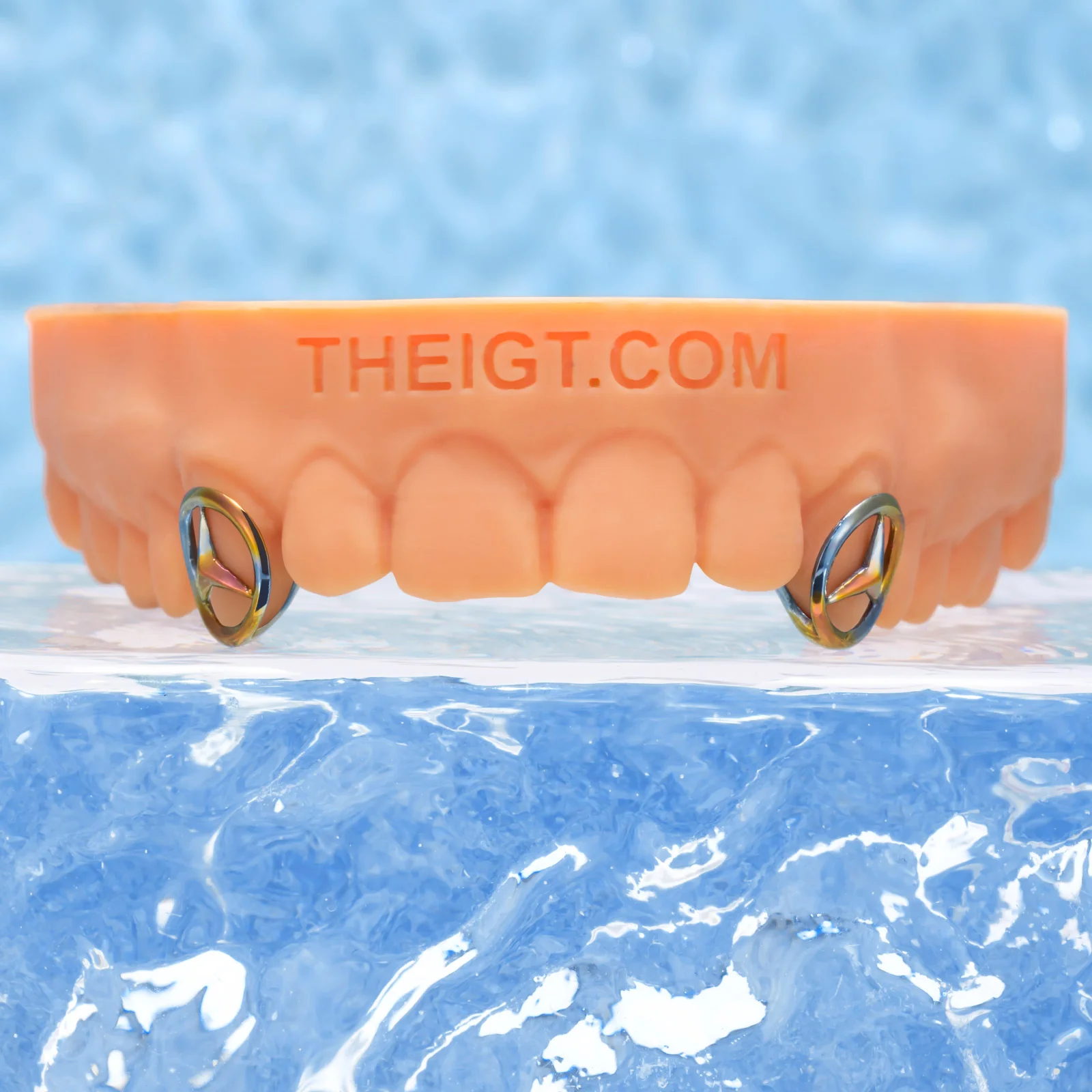 Bz Log Heat-Tinted Titanium Grillz - Image 2