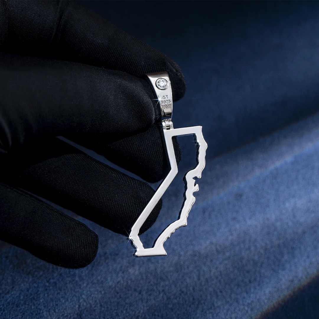 California US State Moissanite Map Pendant - Image 4