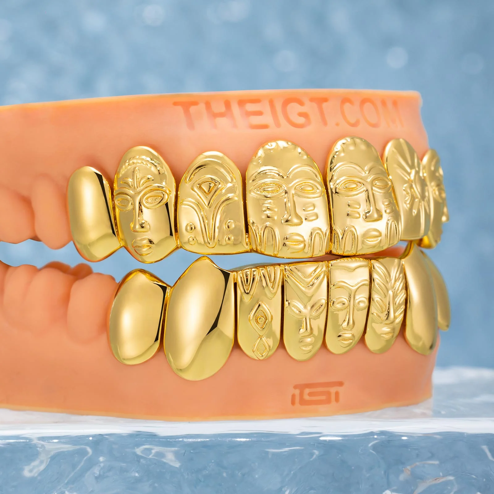 Custom Polished Gold Pattern Grillz - Image 4