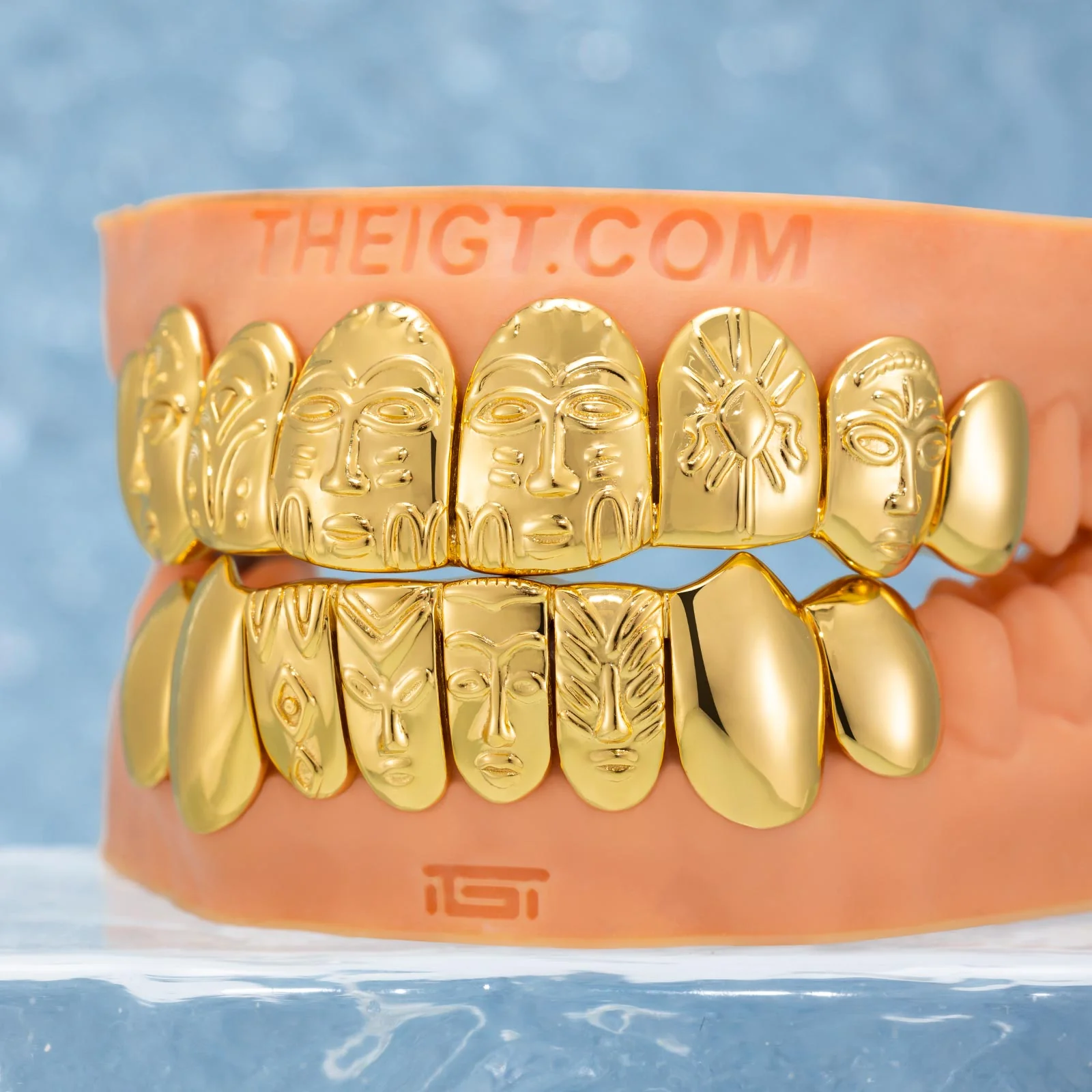 Custom Polished Gold Pattern Grillz - Image 5