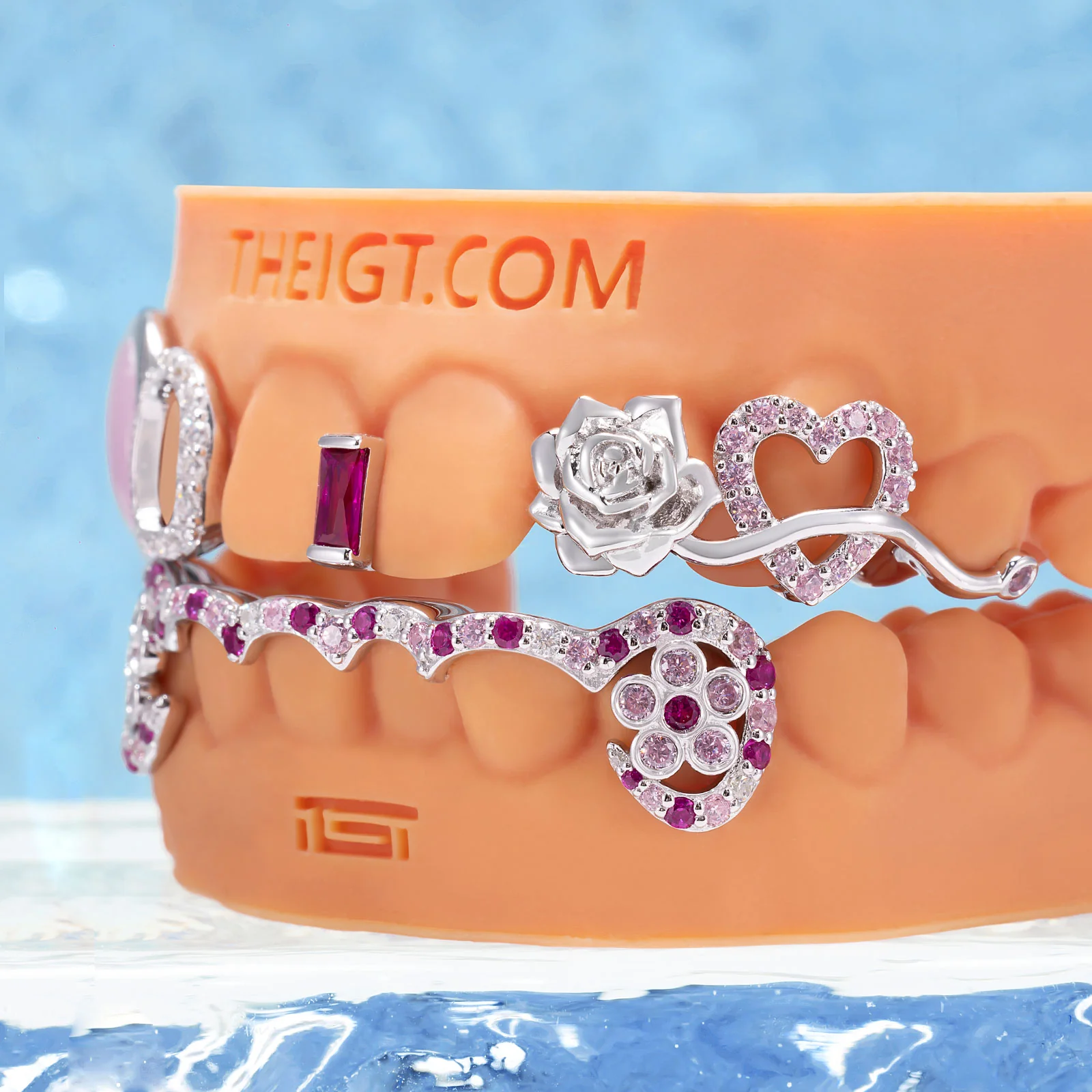 Diamond Bar W Flower On Fang - Image 7