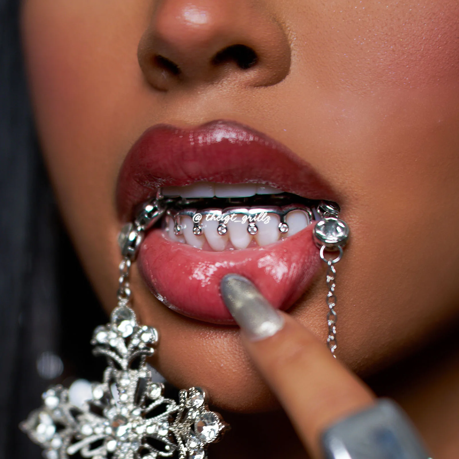 Diamond Heart & Wave Style Grillz - Image 11