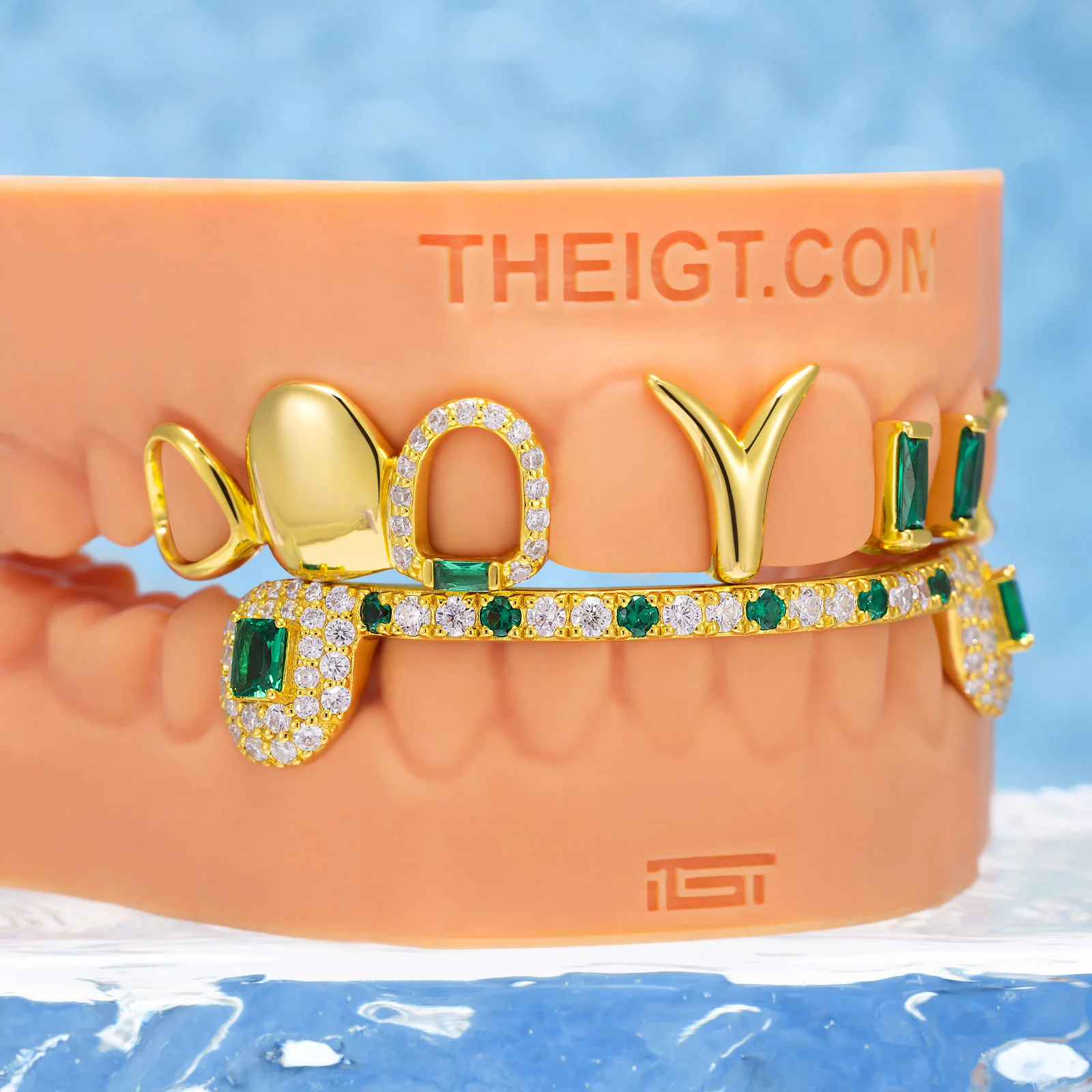 Emerald Cut Fang Grillz - Image 4
