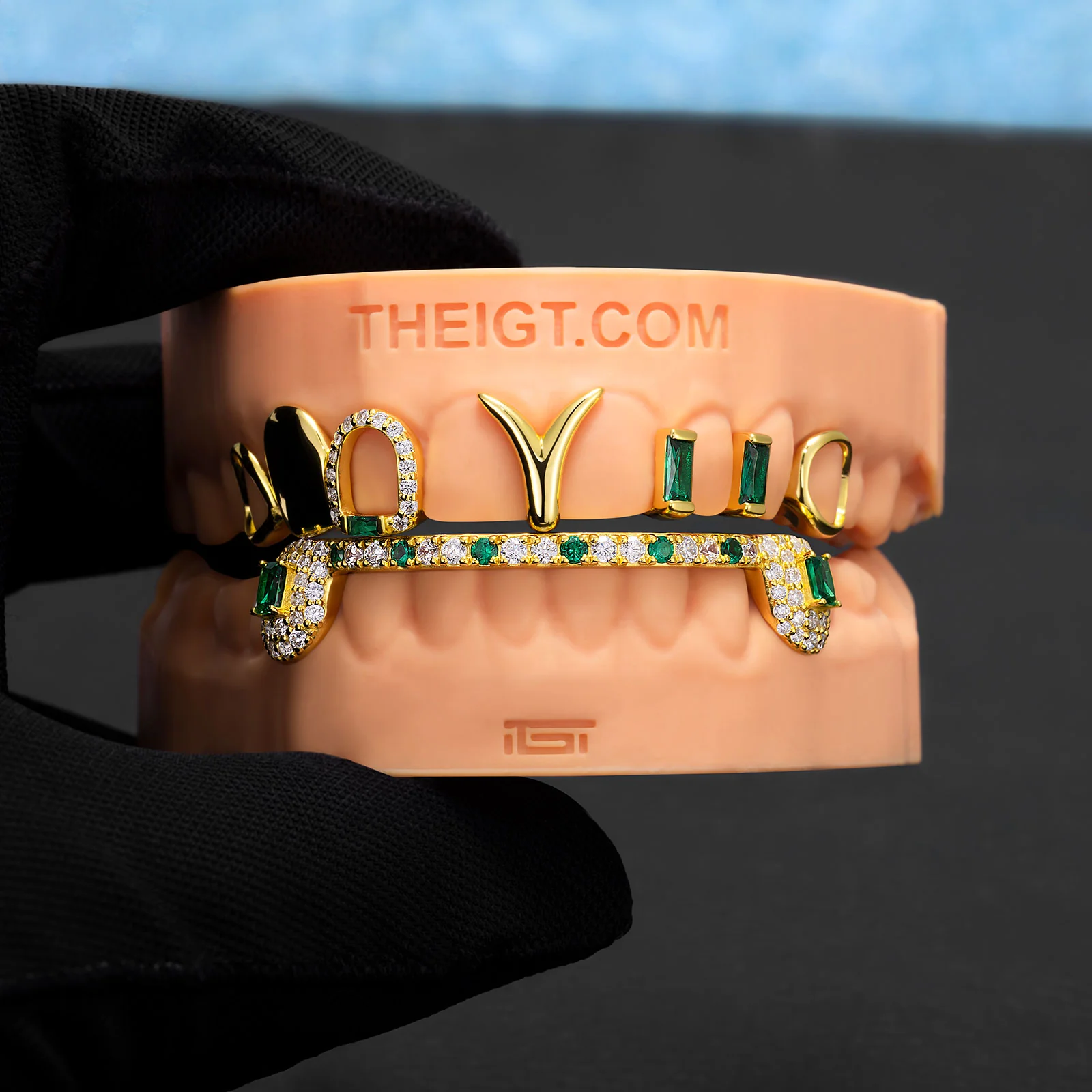 Emerald Cut Fang Grillz - Image 6