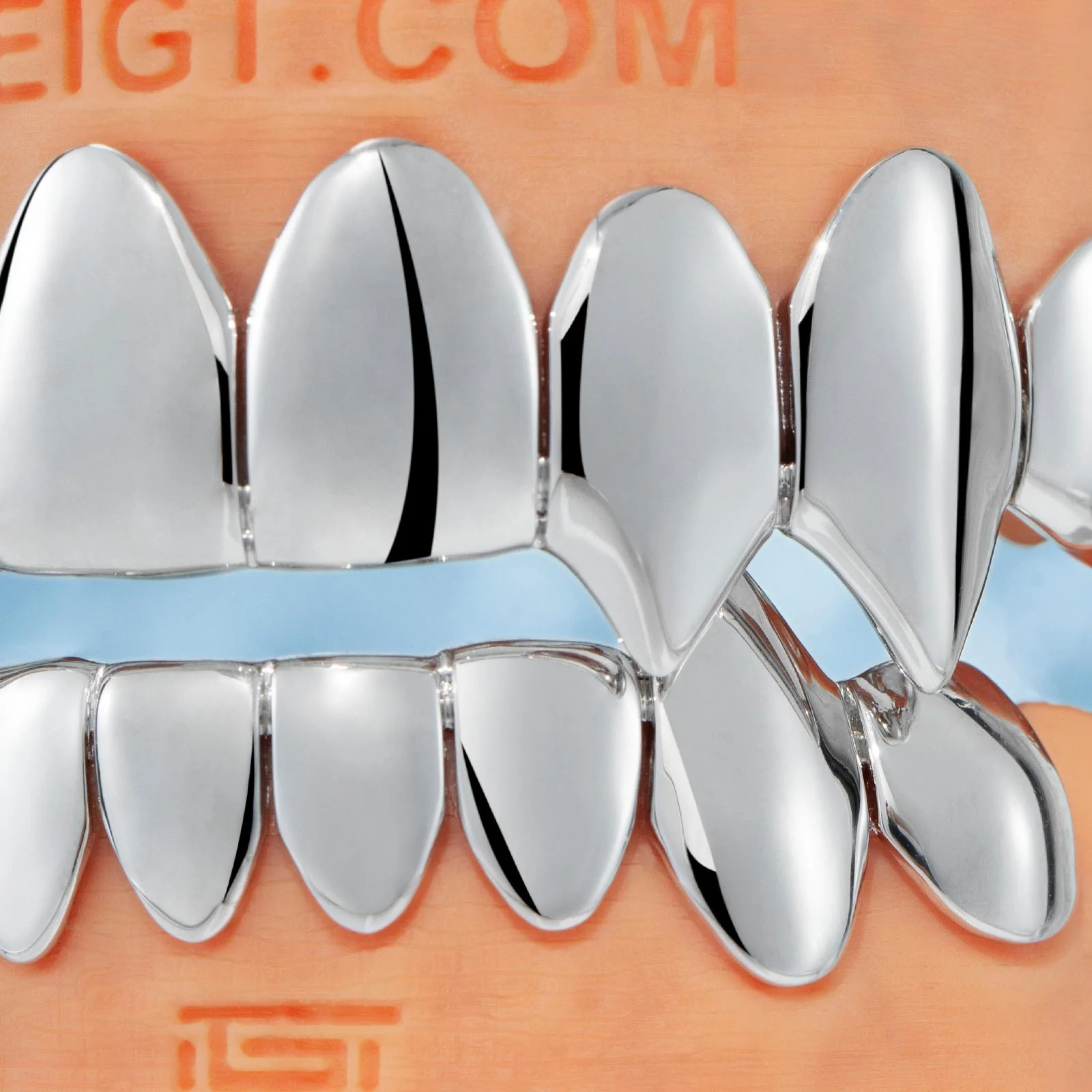 Full Vampire Polished Gold Grillz - Image 3