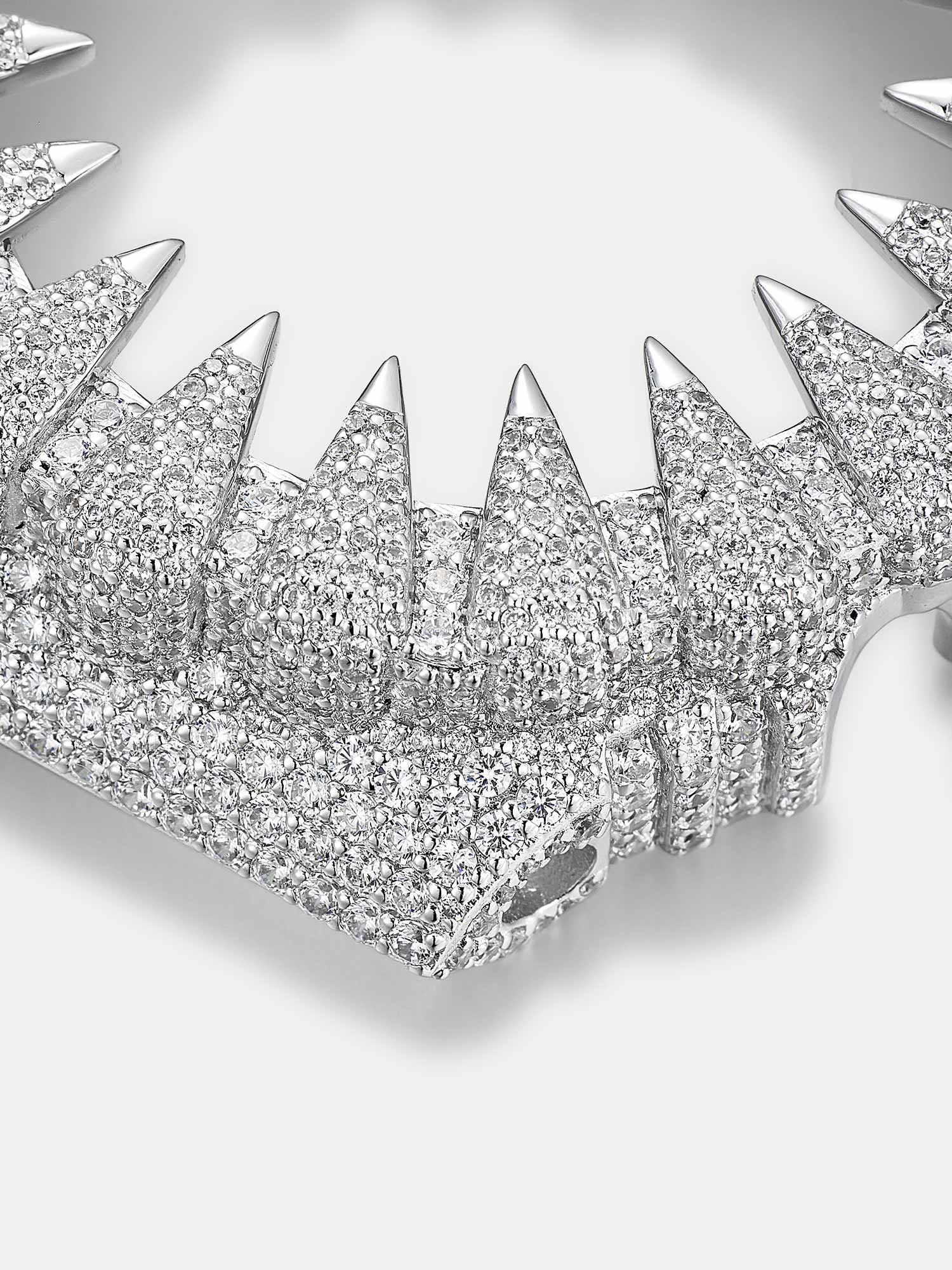 GM GBM 2100 Fang Moissanite Iced Out Bezel - Image 5