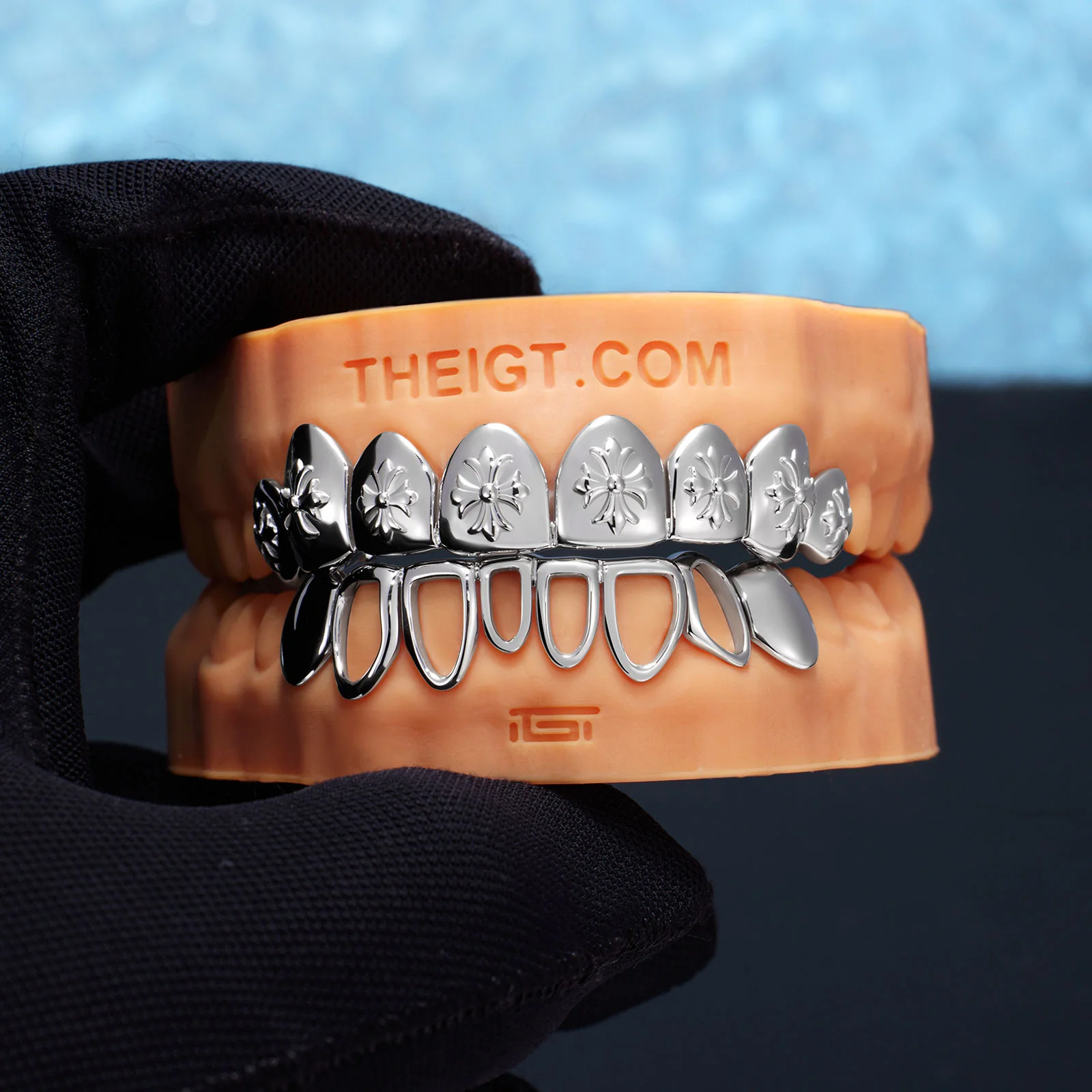 Gothic Cross Solid Gold Grillz - Image 4