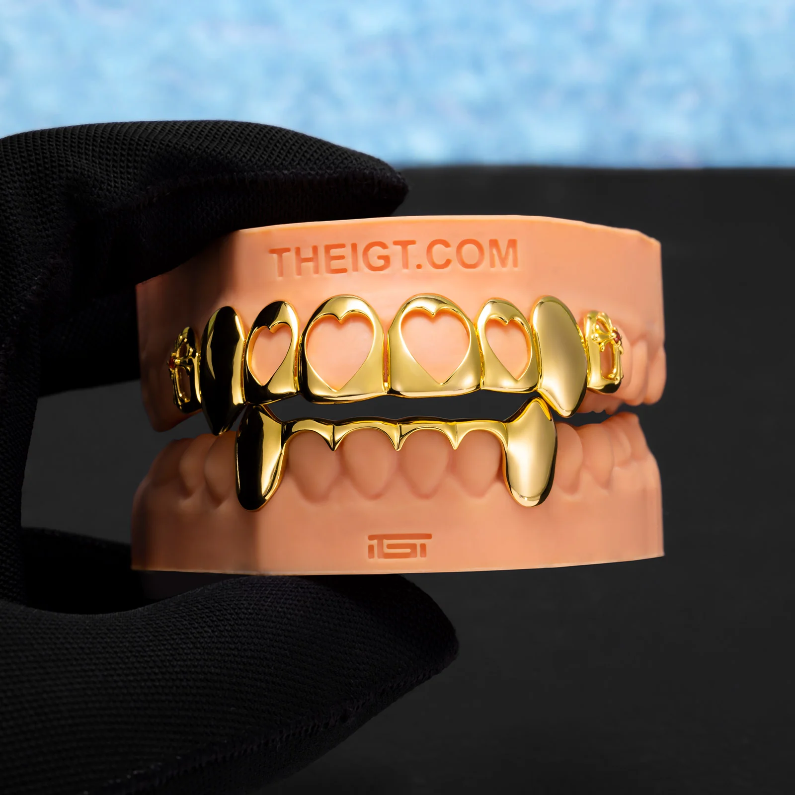 Heart & Cross Open Face Grillz - Image 4
