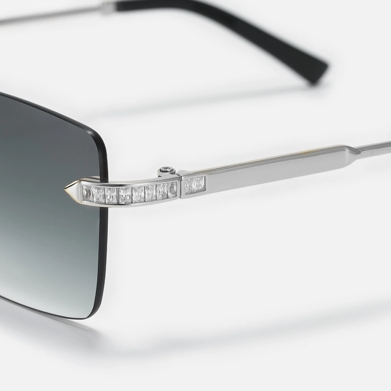 Baguette Moissanite Sunglasses - Image 3