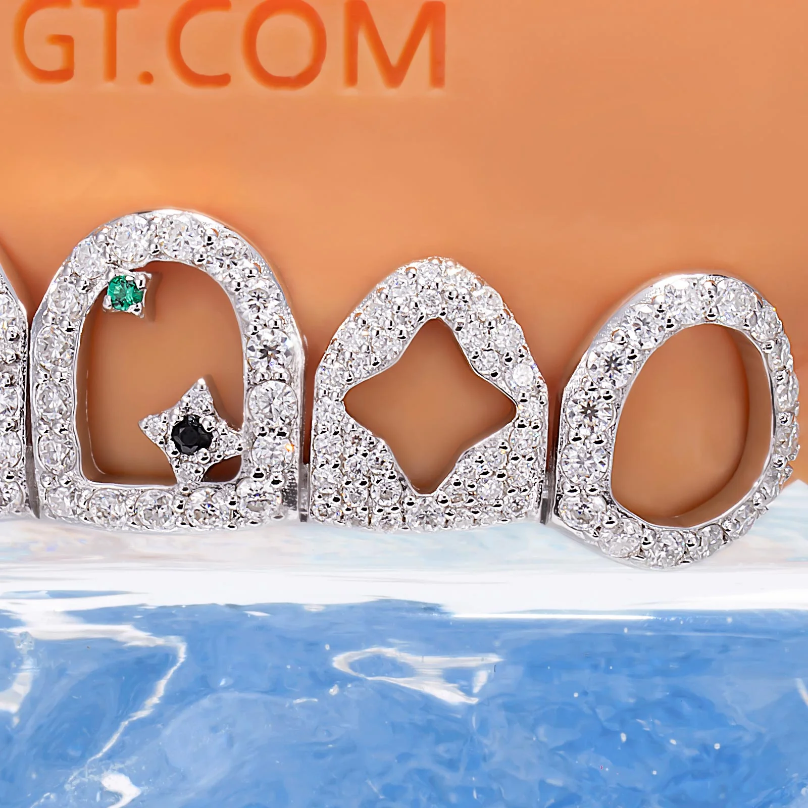 Limited Edition Clover Open Grillz ICEGIANT x Illusivepixels - Image 3