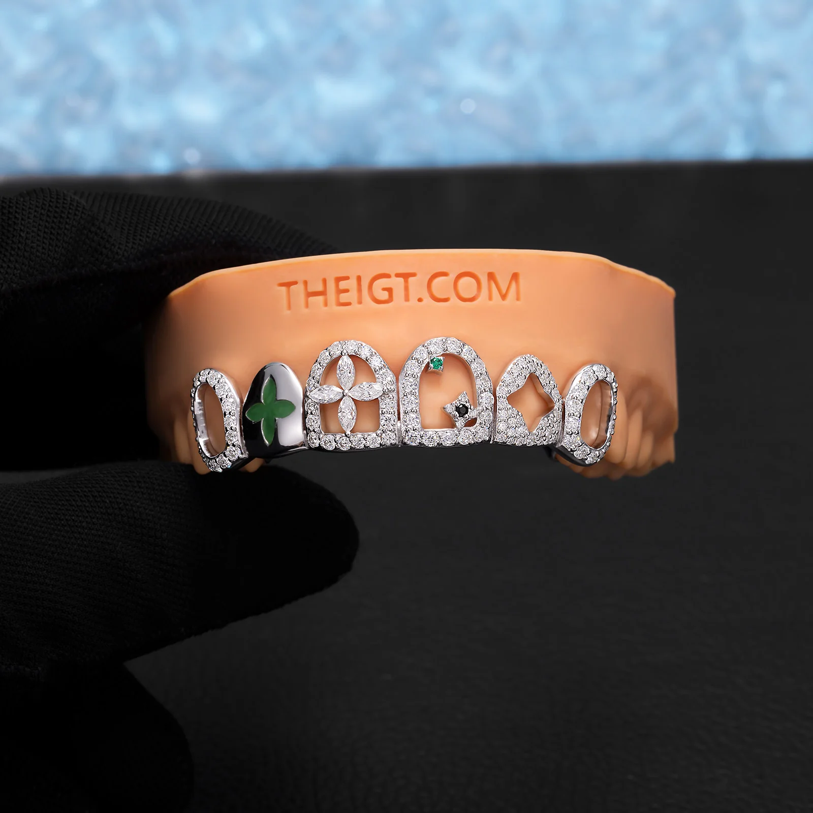 Limited Edition Clover Open Grillz ICEGIANT x Illusivepixels - Image 6