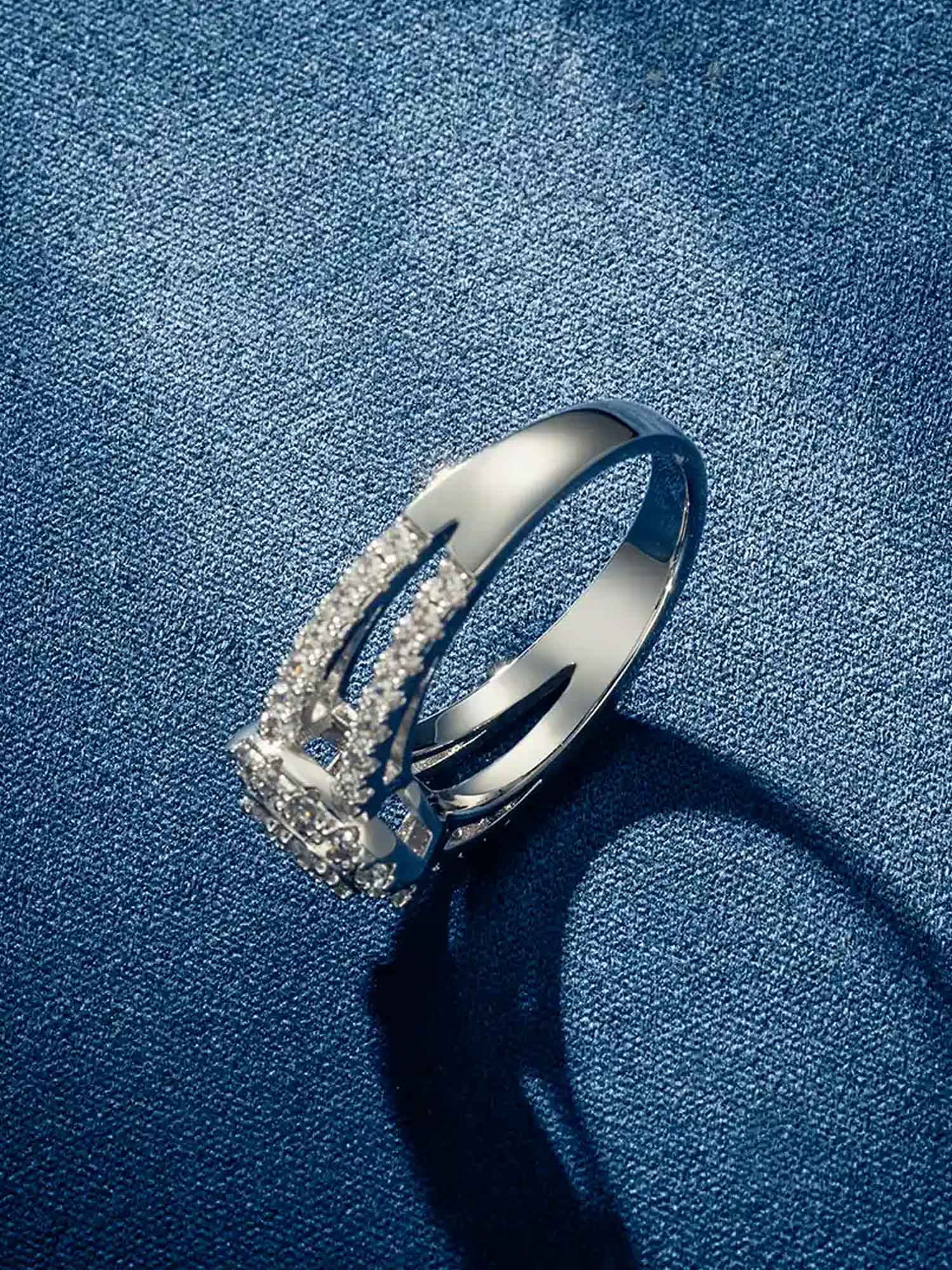 Lovebright Moissanite Engagement Ring - Image 5