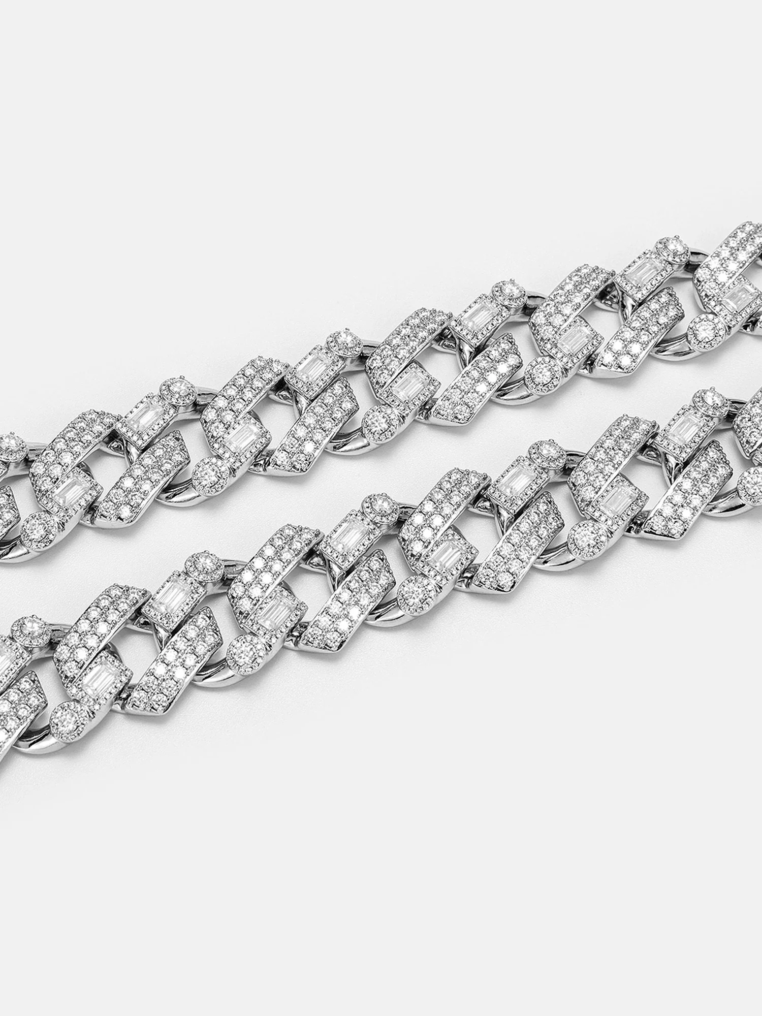 Made To Order 19mm S925 Mixed Moissanite Prong Cuban Chain - Image 2