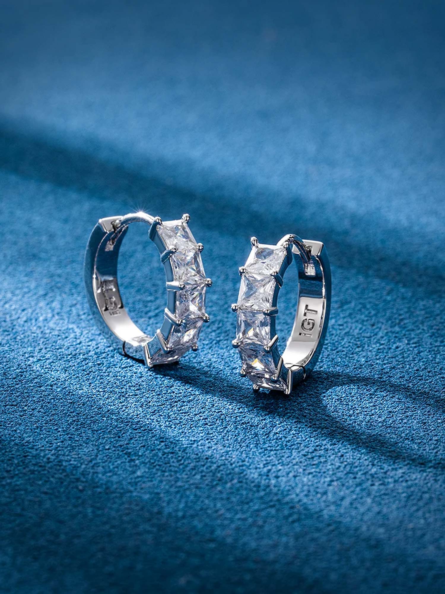 925 Sterling Silver Princess Cut Hoop Earrings - Image 5