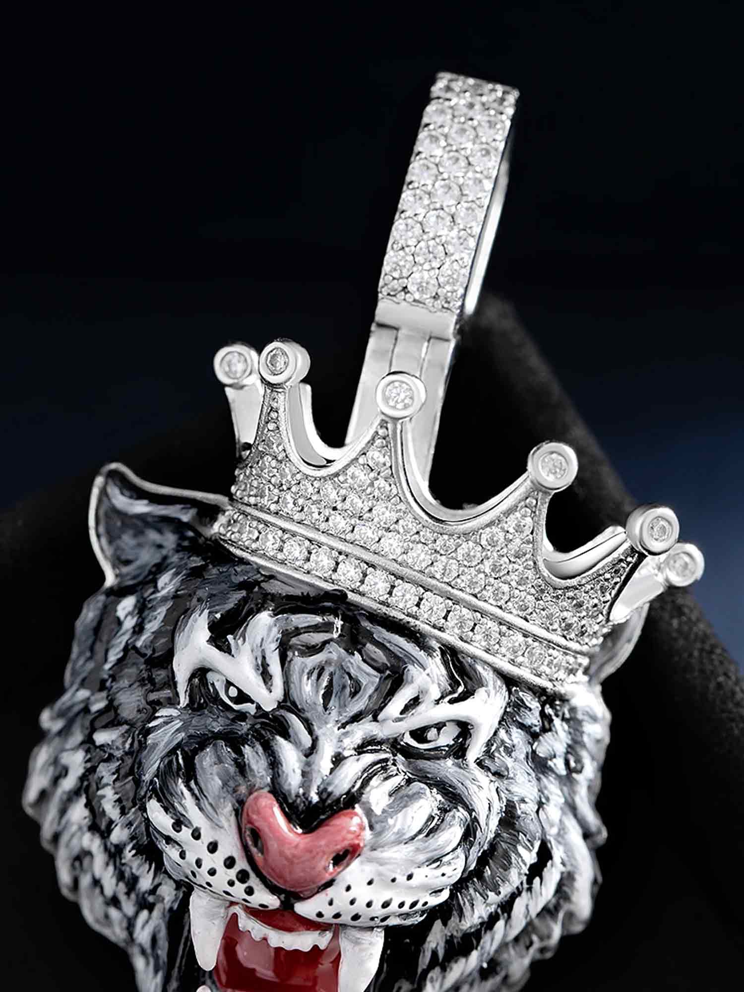 Moissanite Enamel Crown Tiger Pendant - Image 5