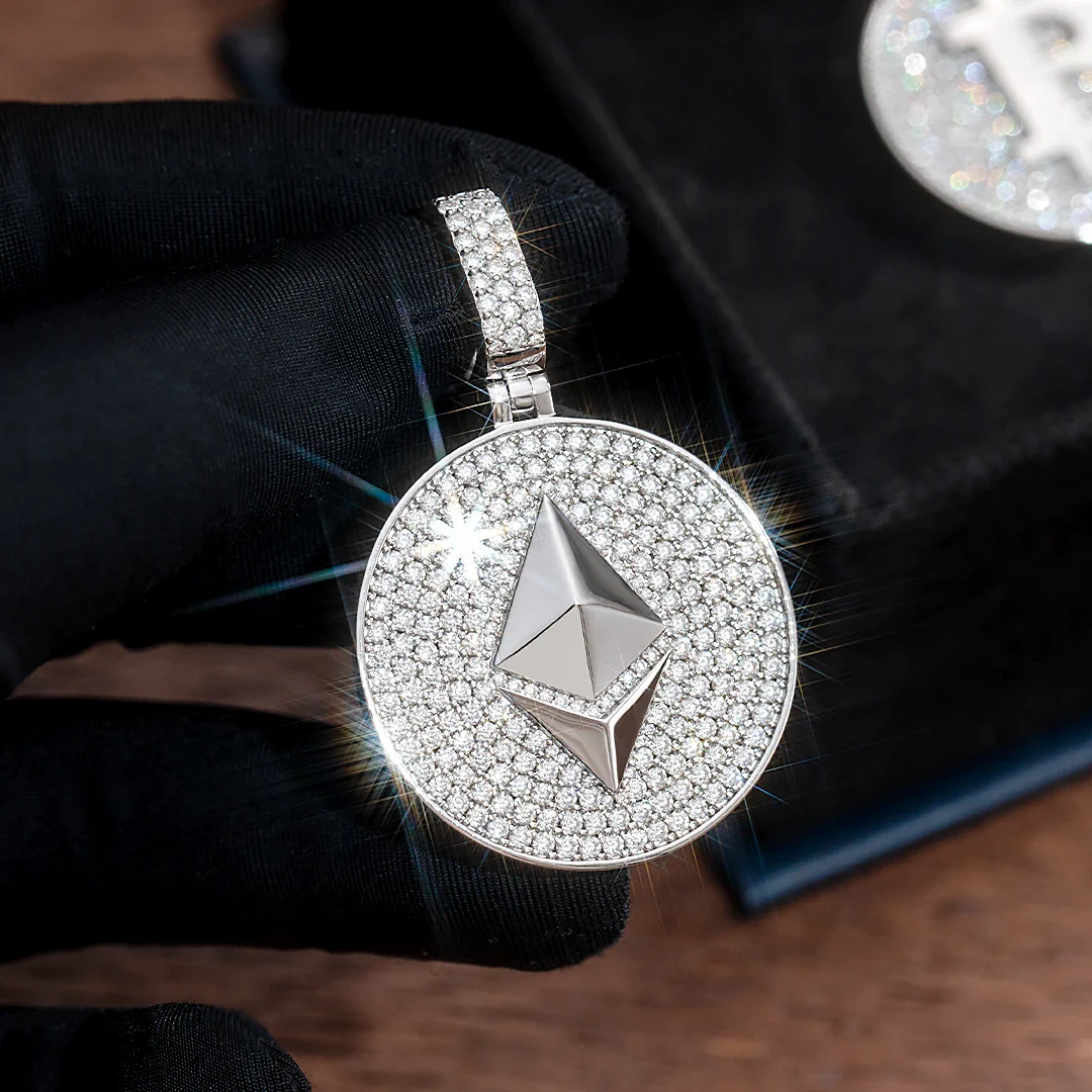 Moissanite Ethereum Pendant 3.3ct - Image 5