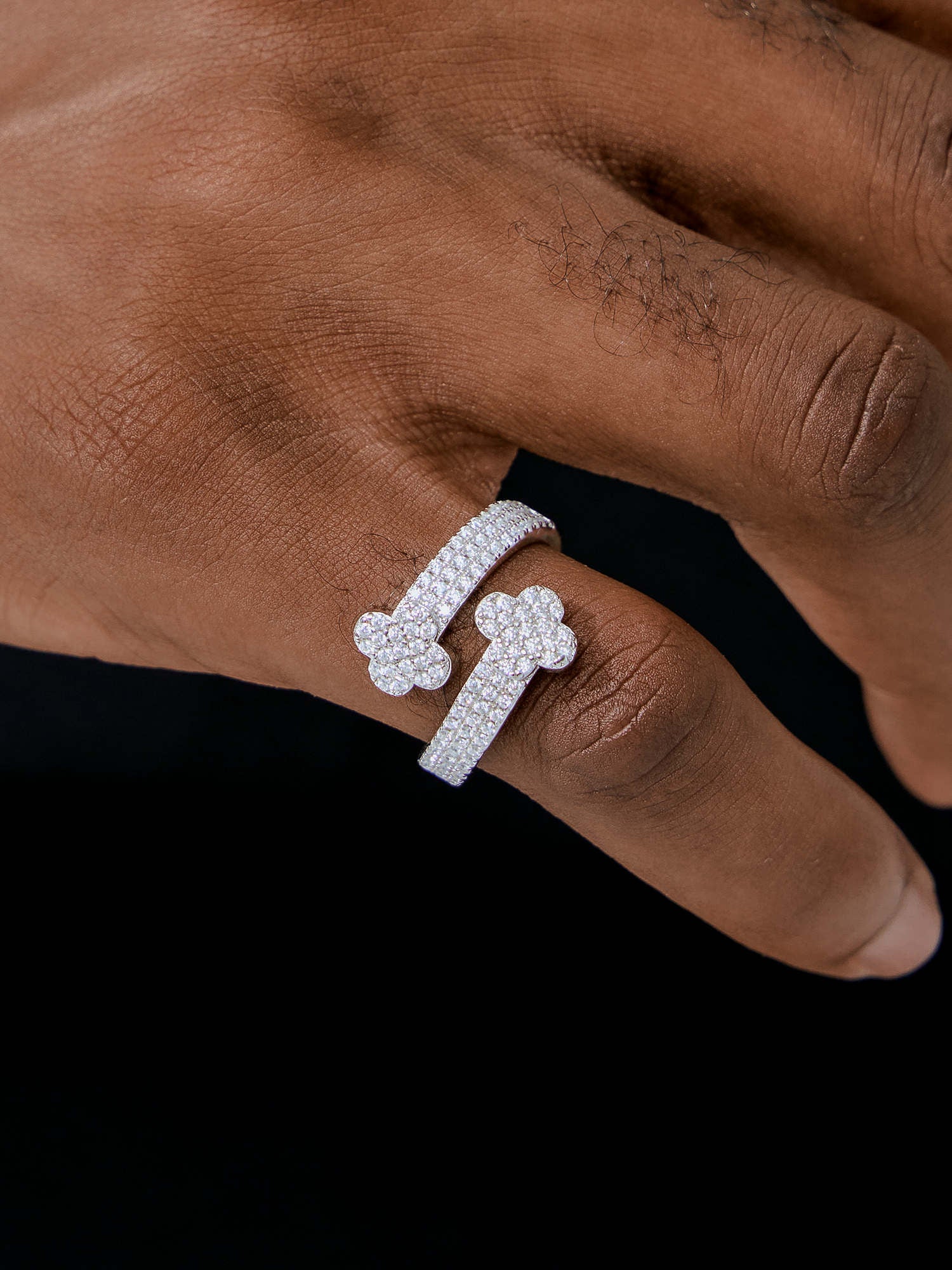 Moissanite Four Leaf Clover Ring - Image 5