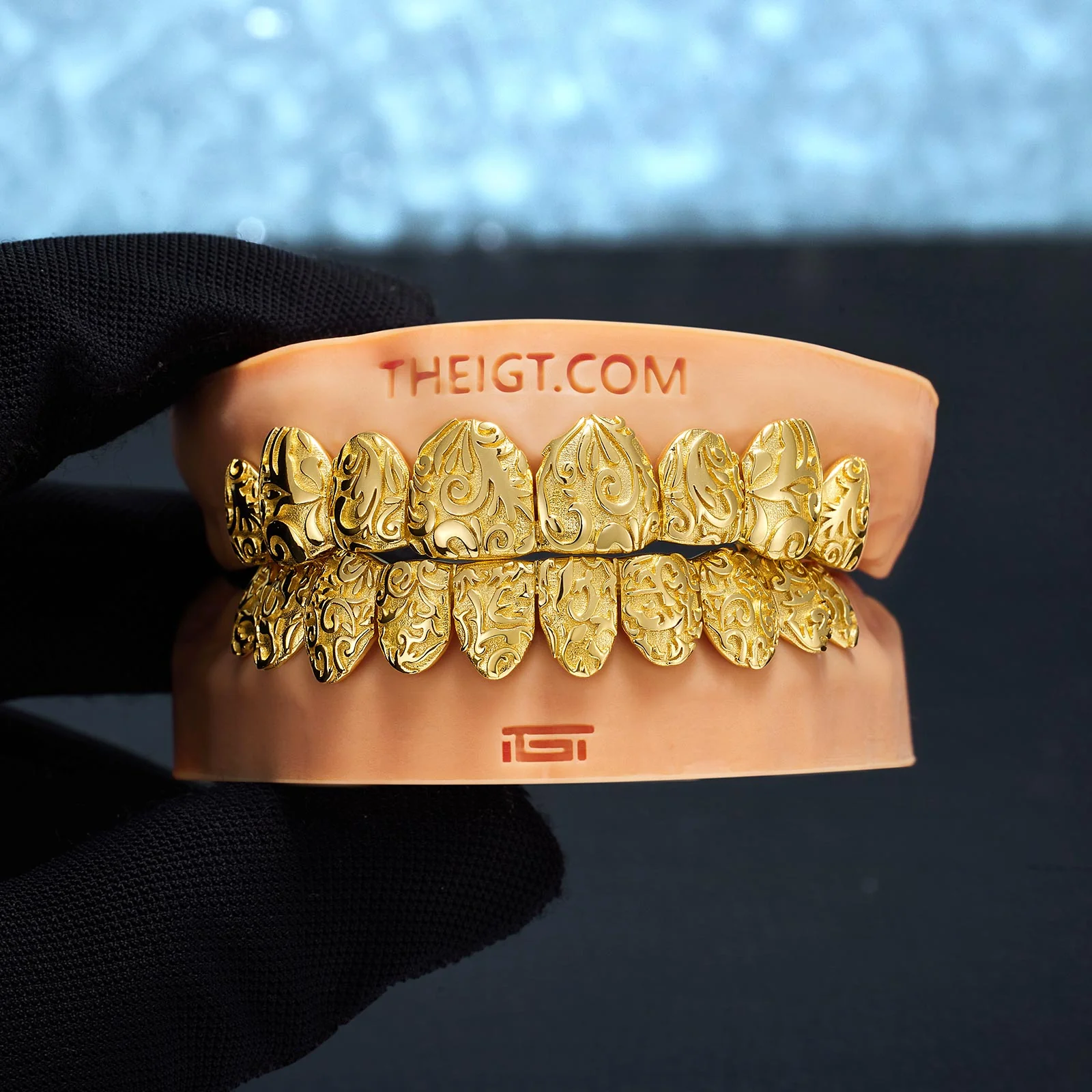 Molten Gold Liquid Metal Grillz - Image 4