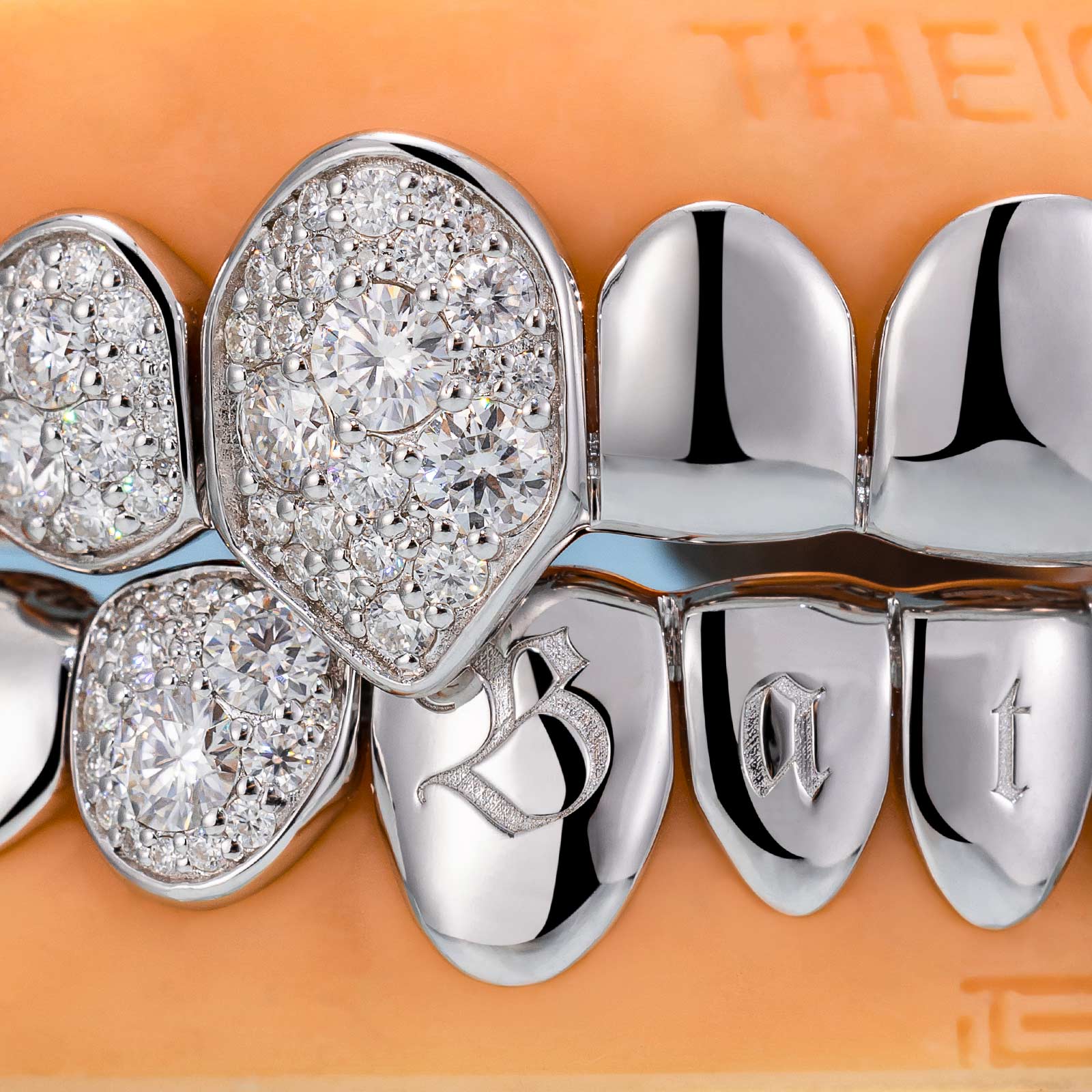 Mosaic Set Diamond On Fang Grillz - Image 5