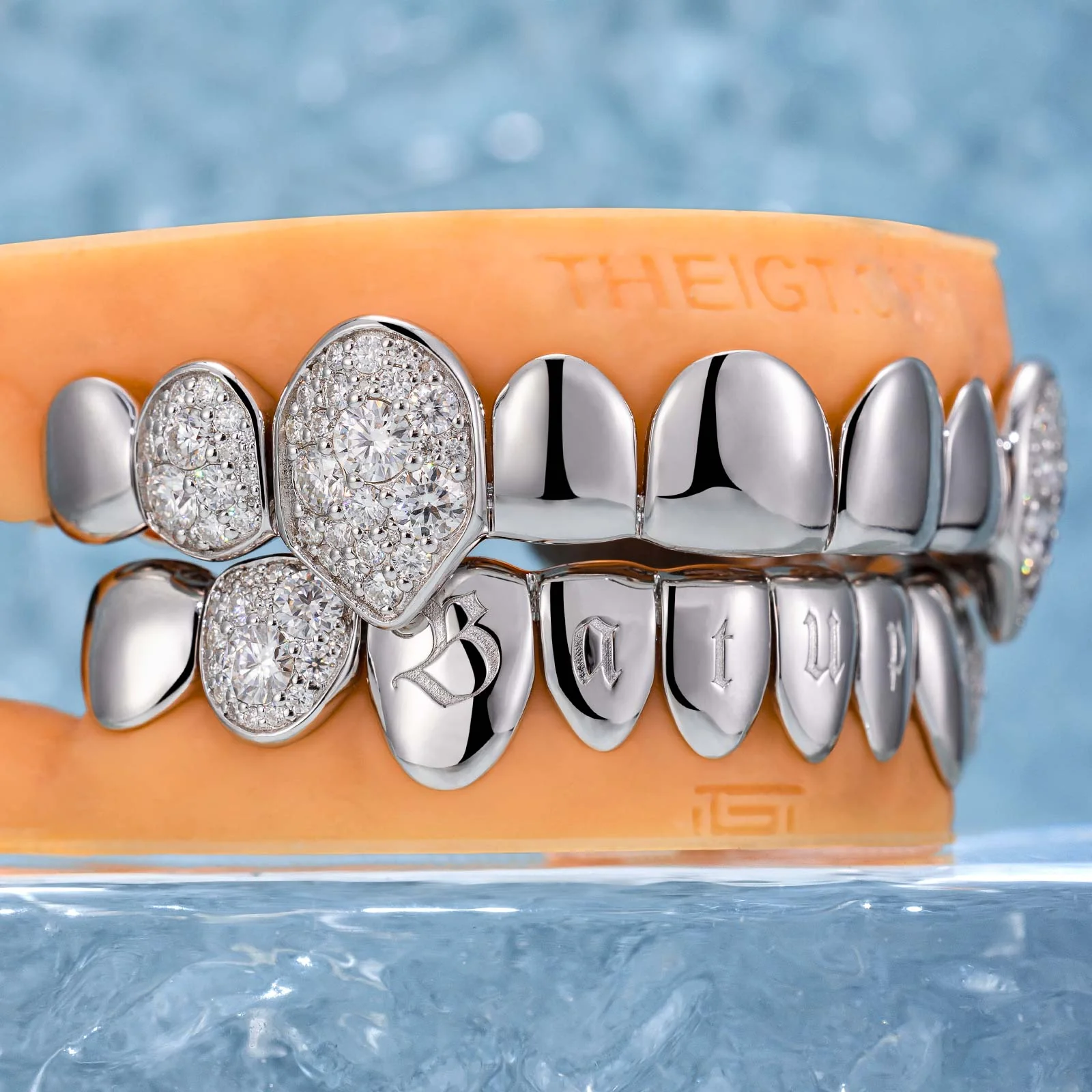 Mosaic Set Diamond On Fang Grillz - Image 6