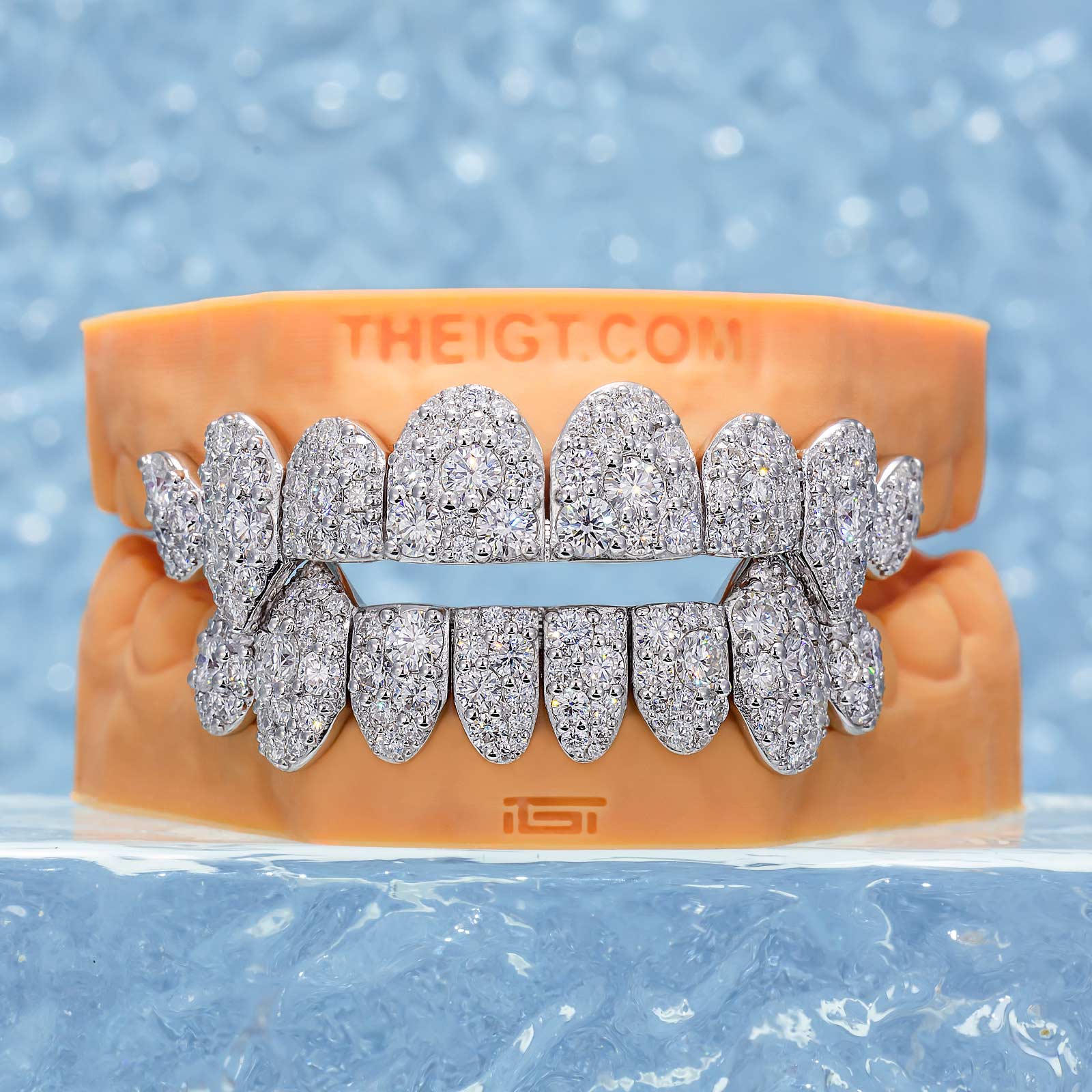 Mosaic/Snow Set Moissanite Diamond Grillz - Image 8