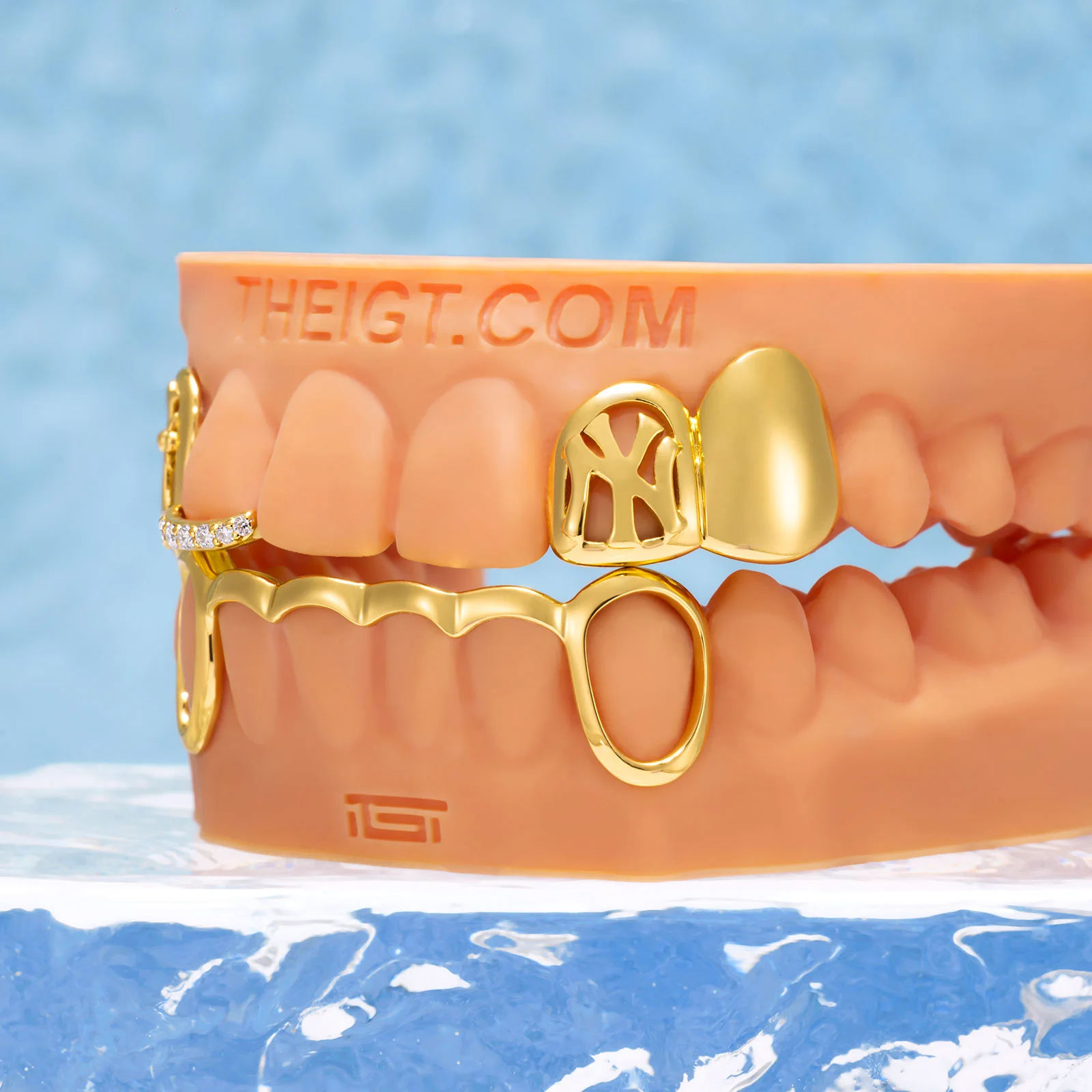 "NY Faith" Iced-Tip Cross & Bridge Bar Set - Image 5