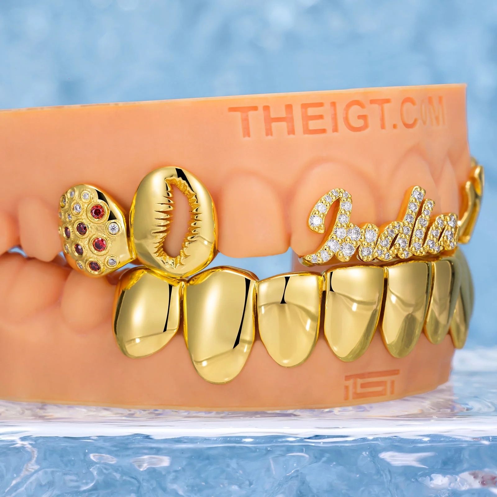 NYC Feather & Gold Grillz - Image 5