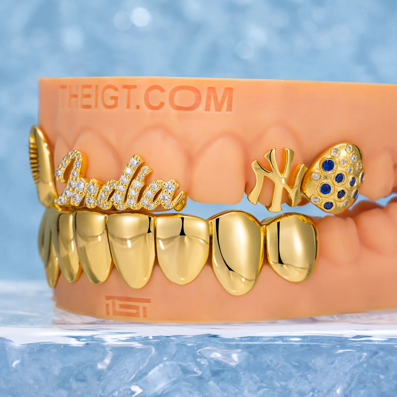 NYC Feather & Gold Grillz - Image 6