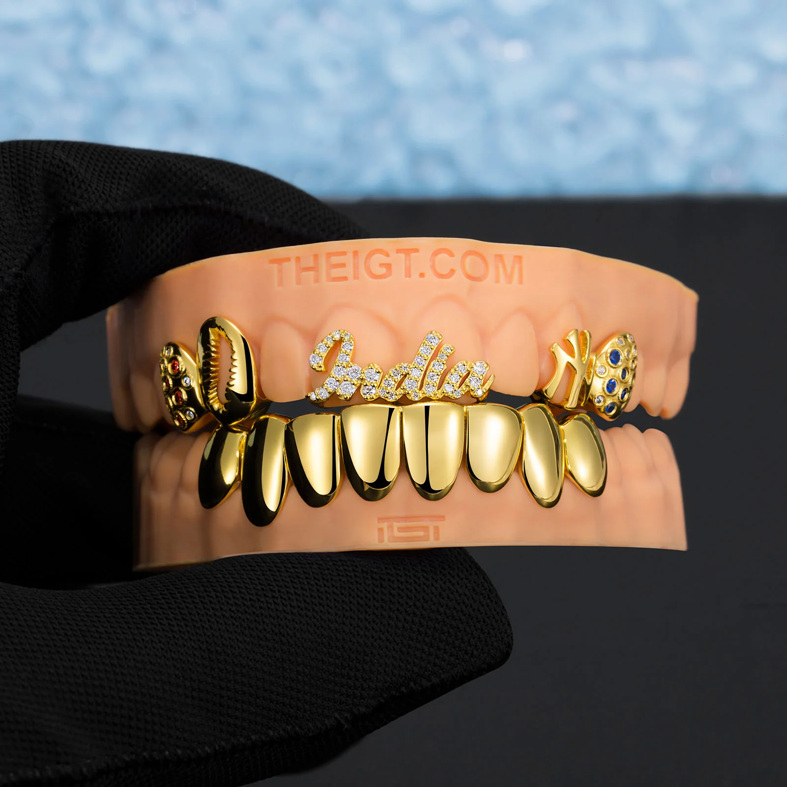 NYC Feather & Gold Grillz - Image 7