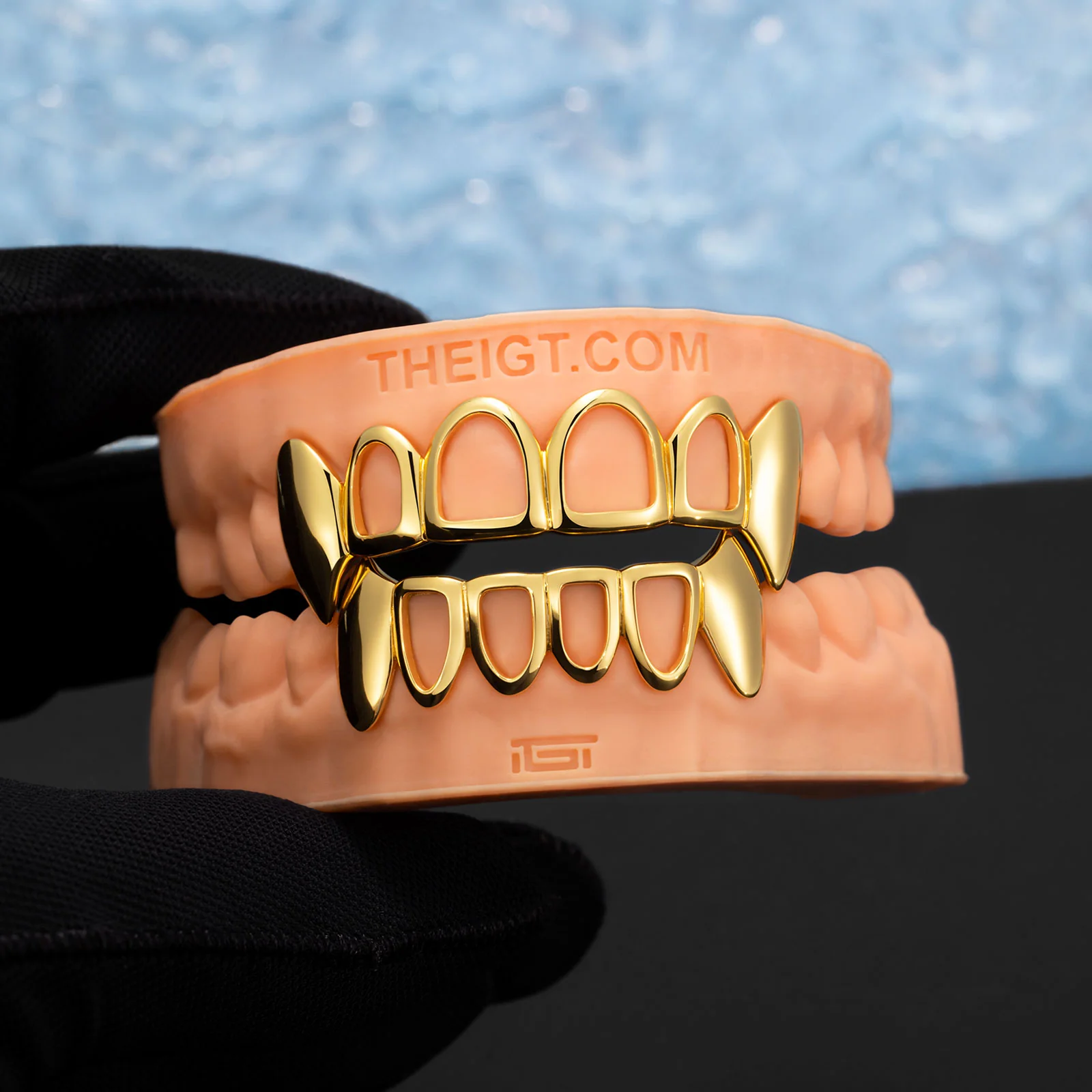 Open Face W Double Solid Fangs Grillz - Image 4
