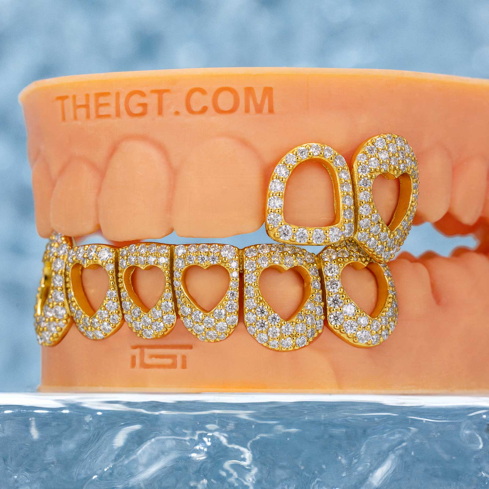 Open Face W Heart Shape Grillz - Image 3